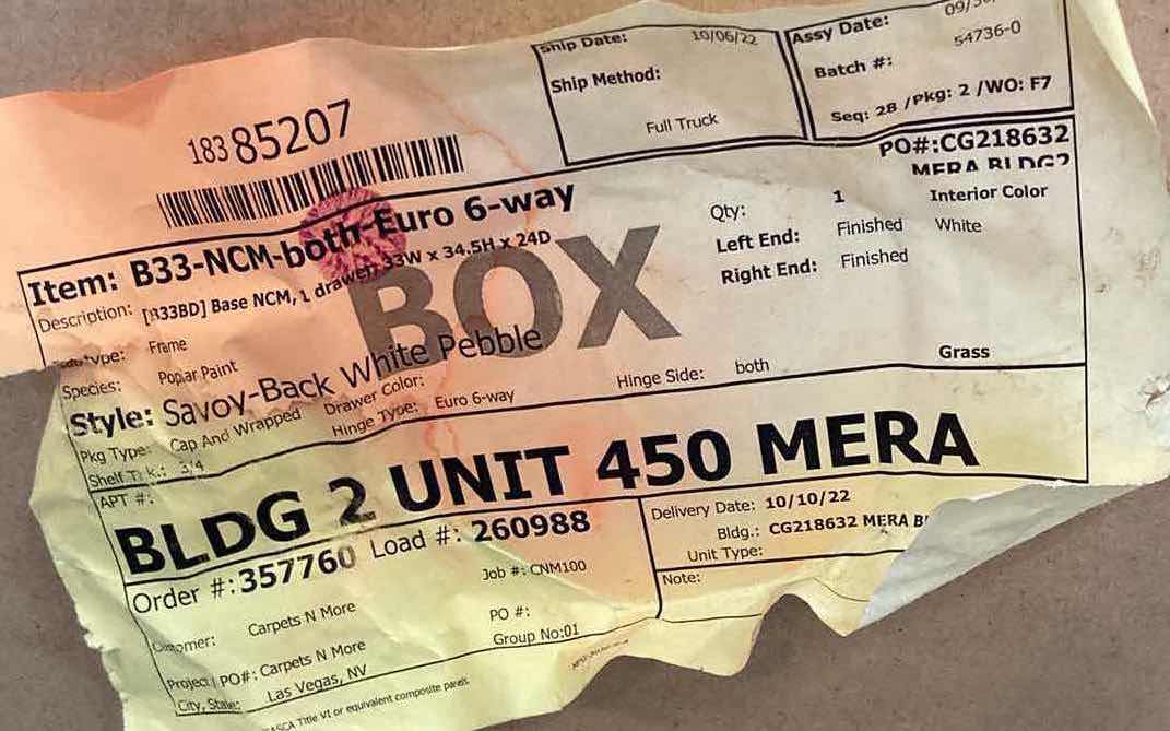 Photo 1 of LEEDO SAVOY WHITE PEBBLE FINISH 2 DOOR 1 DRAWER & 1 SHELF BASE CABINET 33” X 24” H34.5”