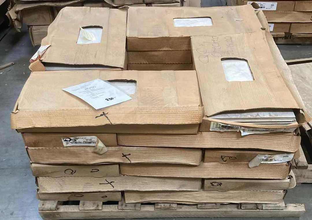 Photo 1 of DALTILE REVOTILE CARRARA WHITE FINISH SNAP IN CLICK MATTE CERAMIC TILE 12” X 24” (9.6SQFT PER CASE/24CASES APPROX 230.4SQFT TOTAL) READ NOTES