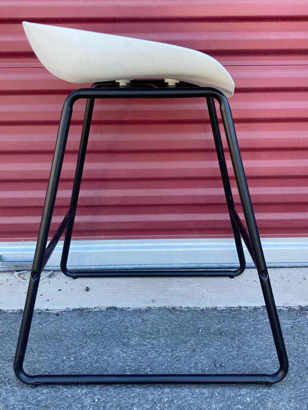 Photo 1 of COASTER FURNITURE WHITE COUNTER HEIGHT STOOL 17” X 22” H27.5”