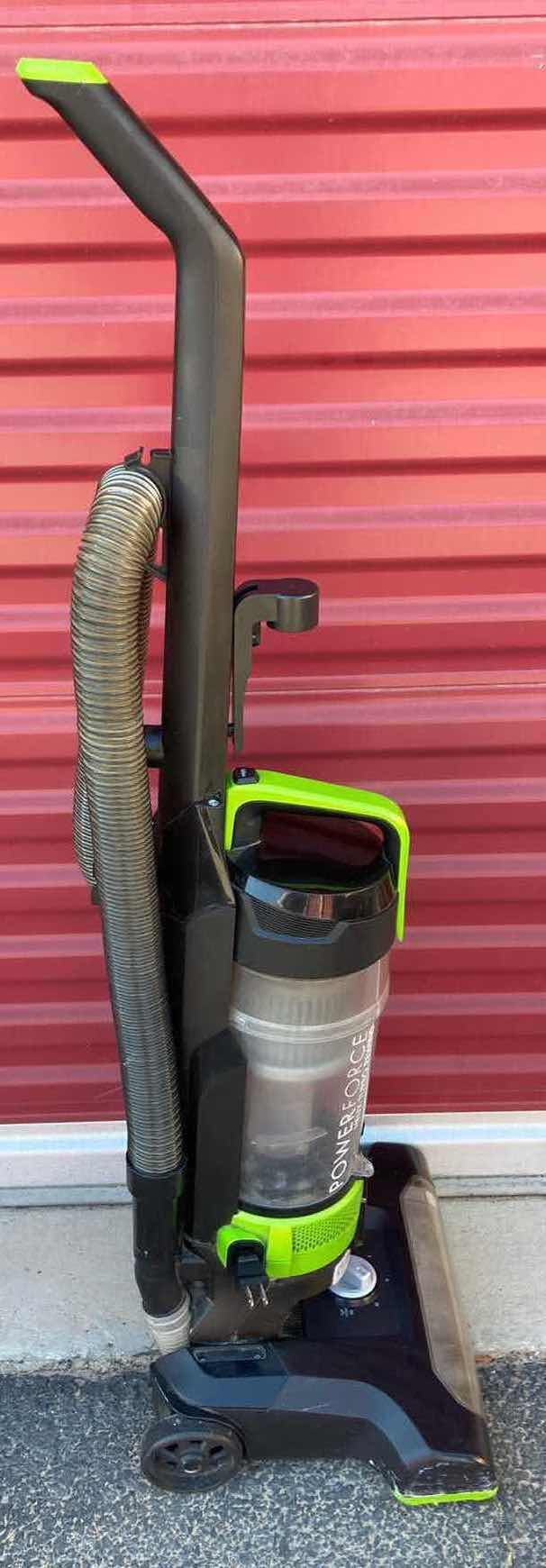 Photo 1 of BISSELL POWER FORCE HELIX TURBO REWIND PET UPRIGHT VACUUM  MODEL 1797V