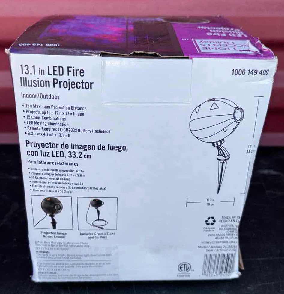 Photo 1 of HOME ACCENTS HOLIDAY LED FIRE ILLUSION PROJECTOR