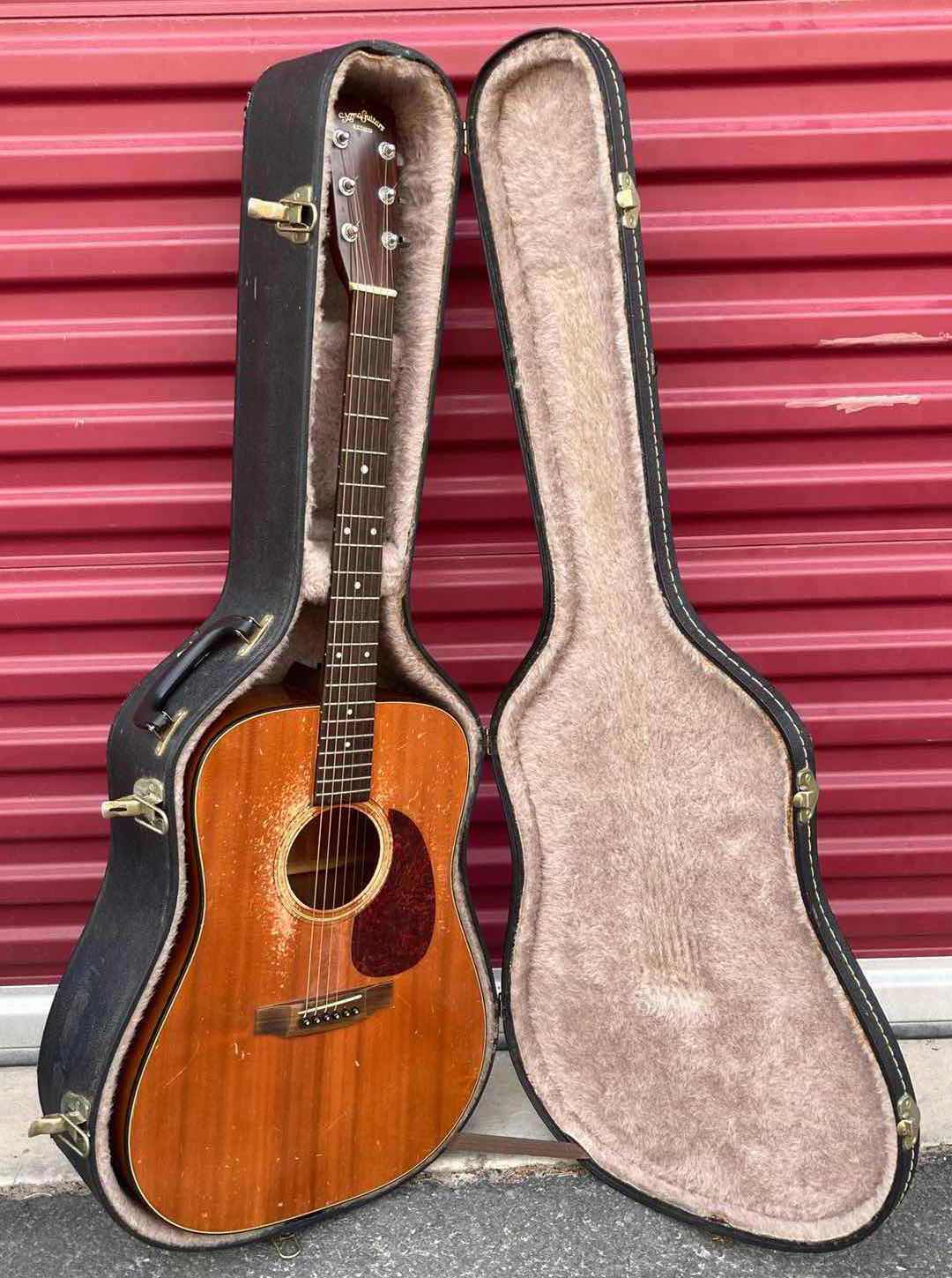 Photo 1 of SIGMA GUITARS SDM-18 DREADNAUGHT ACOUSTIC GUITAR W FABRIQUE CANADA BLACK HARD SHELL CASE