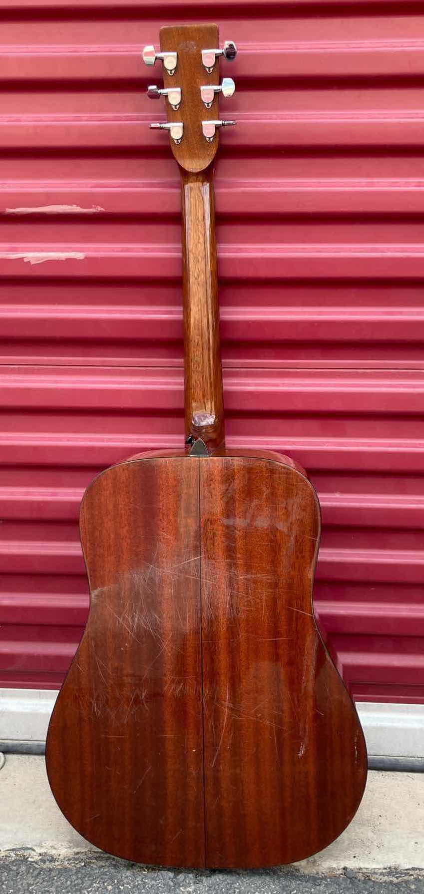 Photo 1 of SIGMA GUITARS SDM-18 DREADNAUGHT ACOUSTIC GUITAR W FABRIQUE CANADA BLACK HARD SHELL CASE