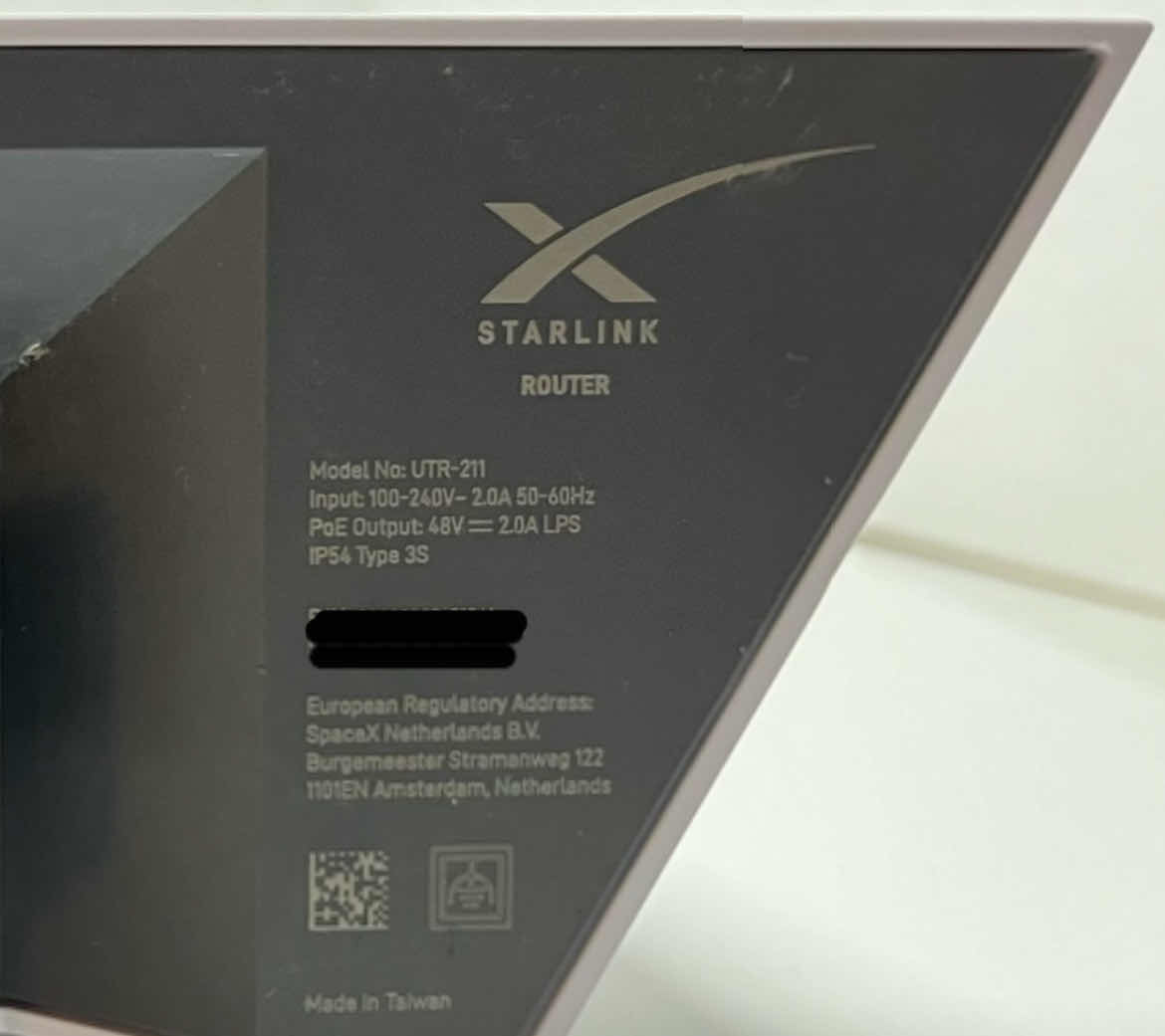 Photo 1 of SPACEX STARLINK MESH SATELLITE INTERNET WIFI ROUTER MODEL UTR-211