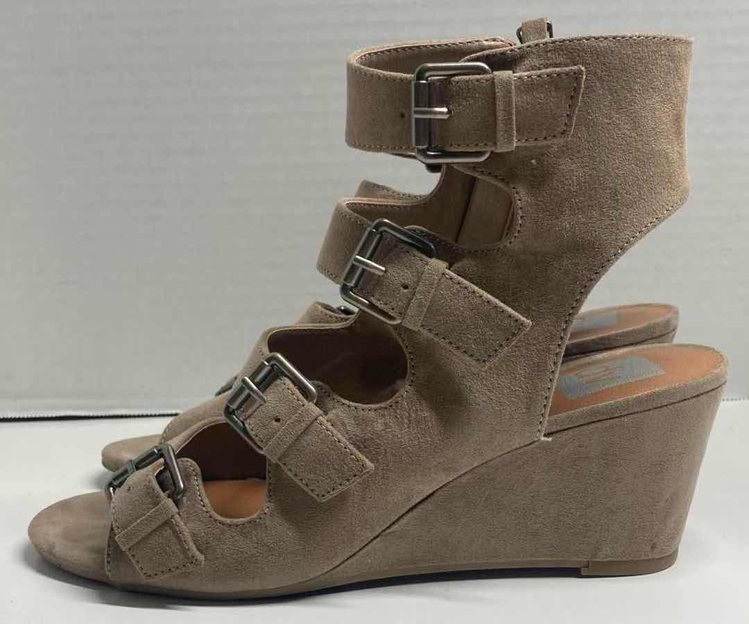Photo 1 of DOLCE VITA LEEANN LIGHT TAUPE FAUX LEATHER SUEDE WEDGED SANDALS WOMENS SIZE 7.5