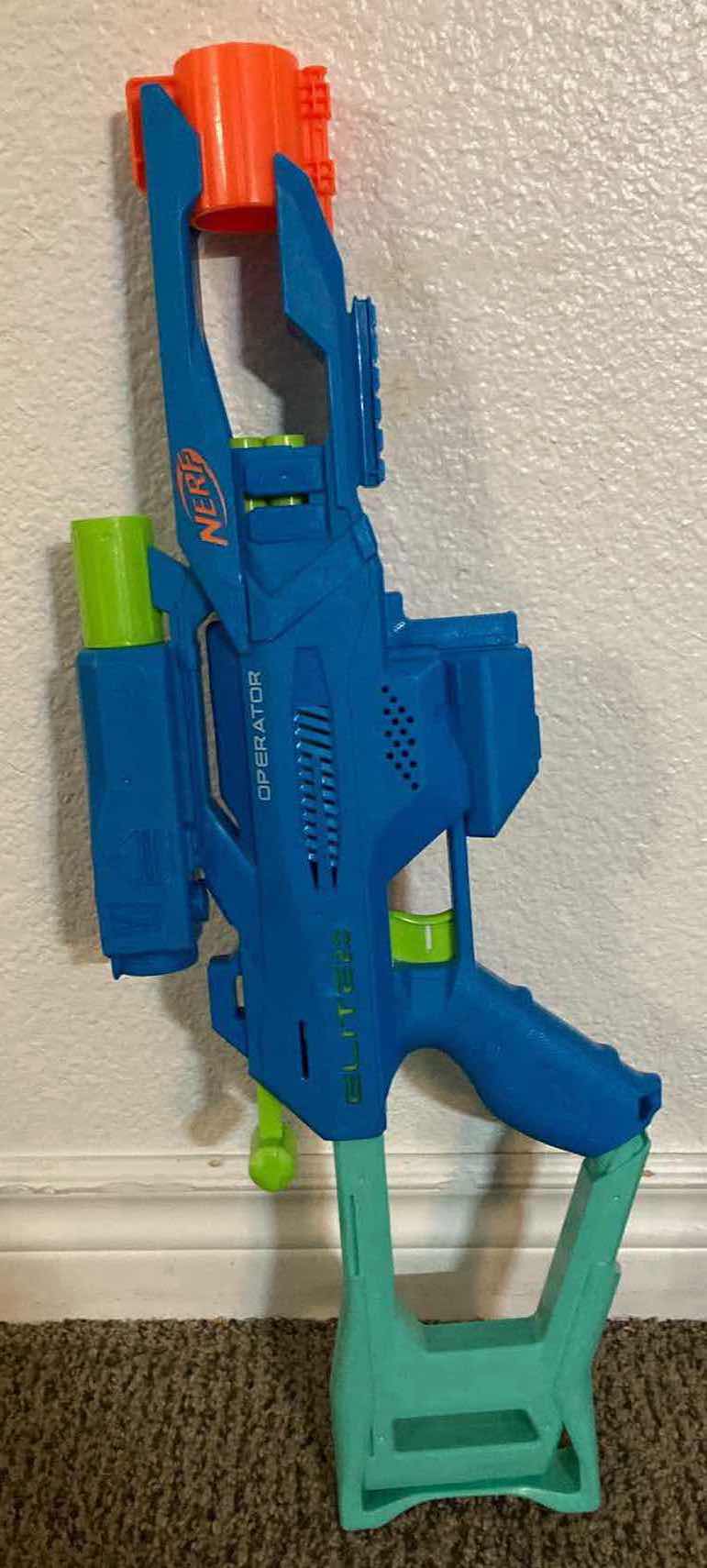 Photo 1 of NERF MINECRAFT SABREWING MOTORIZED BOW & NERF ELITE 2.0 BLASTER