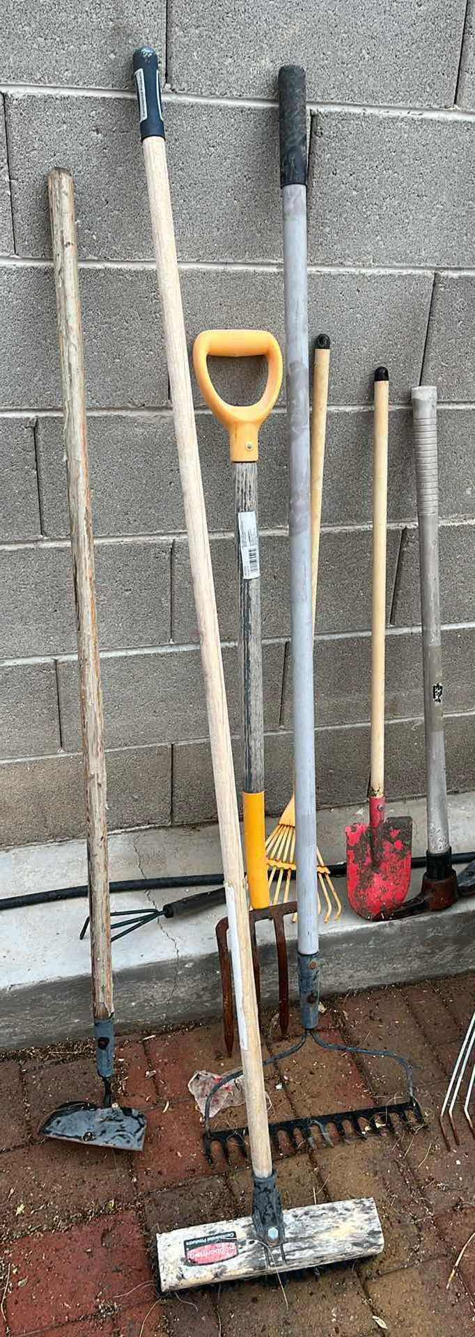 Photo 1 of YARD & GARDENING TOOLS (9)