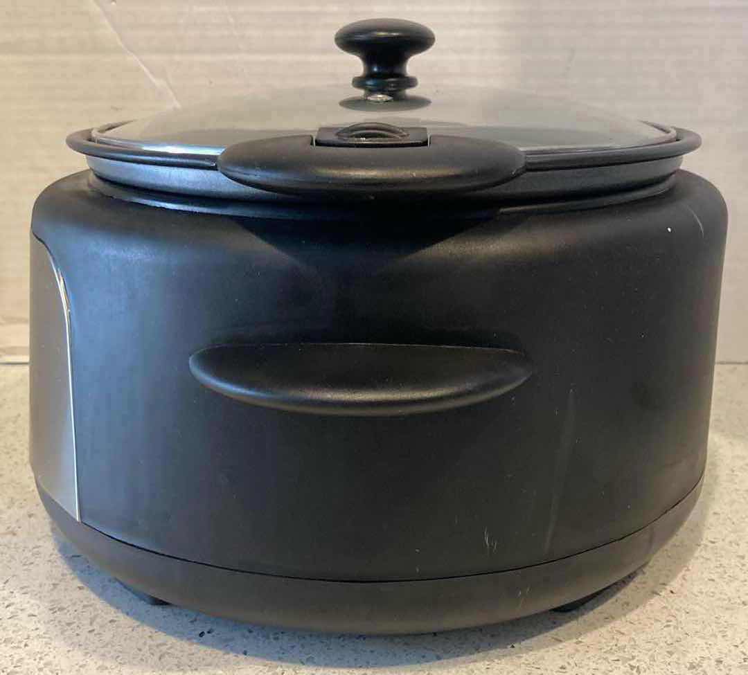 Photo 1 of GENERAL ELECTRIC 6QT DIGITAL SLOW COOKER MODEL 169200