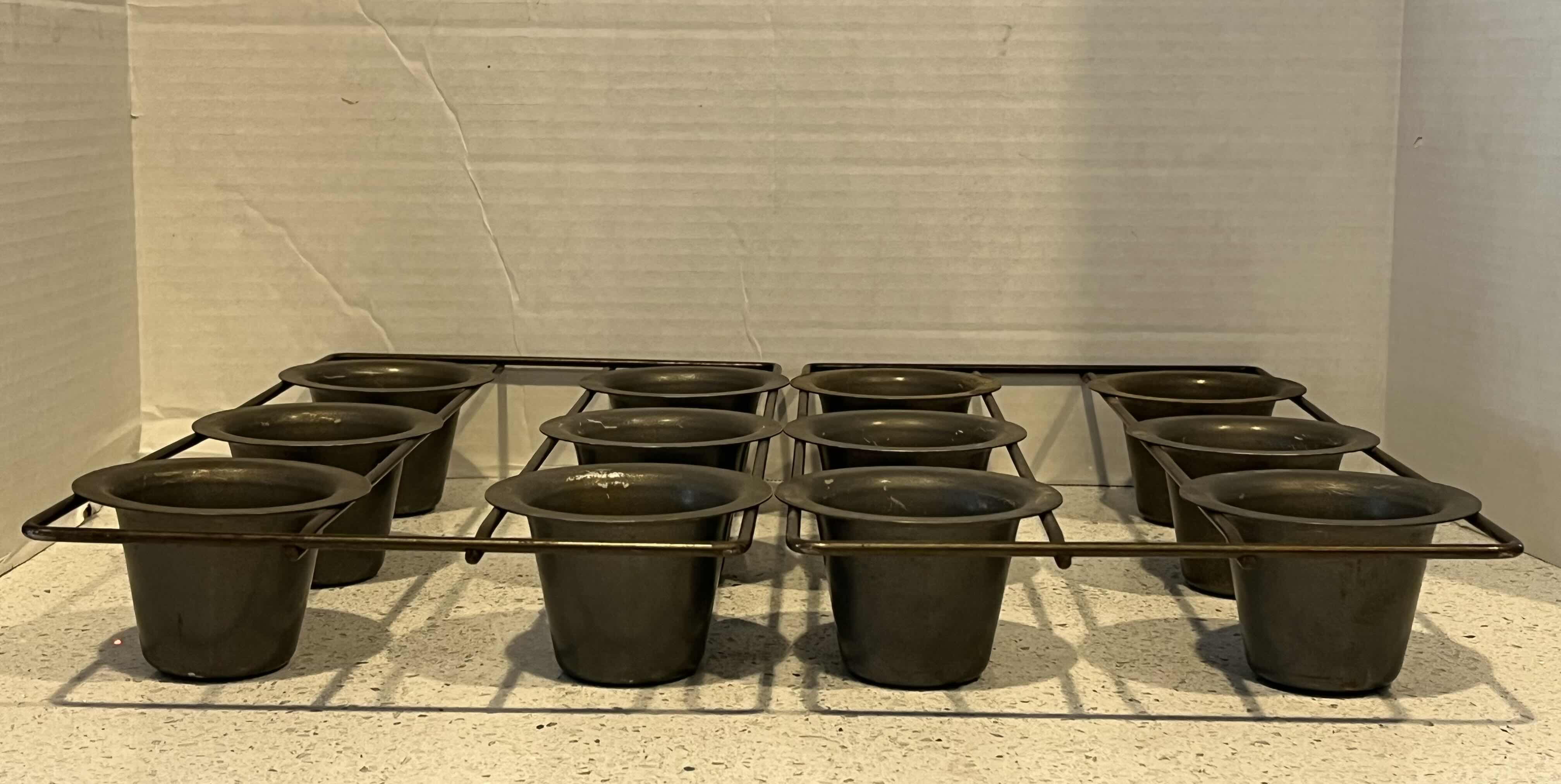 Photo 1 of CHICAGO METALLIC 6 NON-STICK POPOVER PANS W RACKS (2)