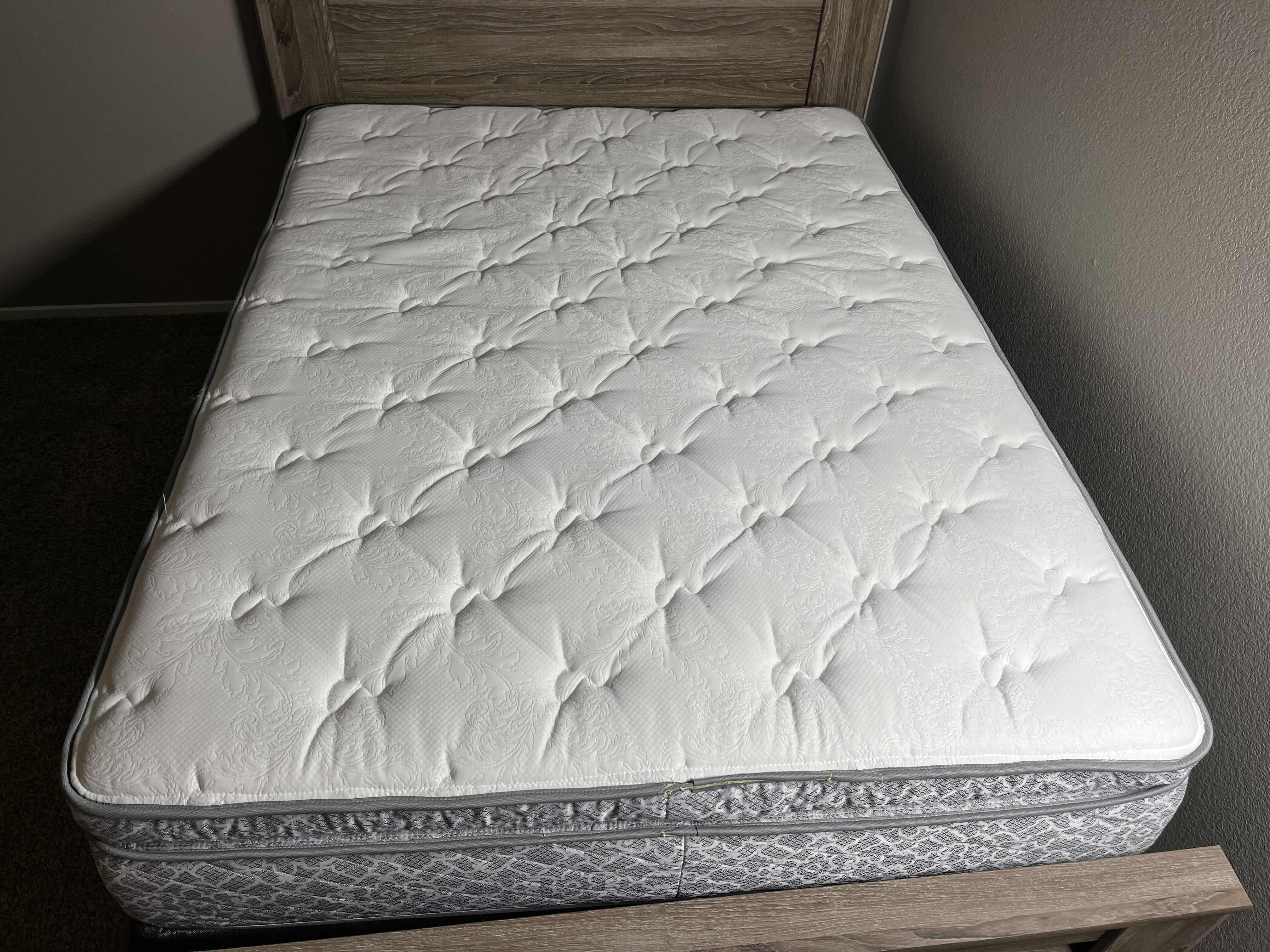 Photo 1 of ASHLEY FURNITURE ZELEN QUEEN SIZE PANEL BED SET W BEDDING, WALKER FURNITURE PILLOW TOP MATTRESS & BOX SPRING