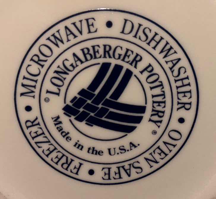 Photo 1 of LONGABERGER POTTERY WOVEN TRADITIONS CLASSIC BLUE 4 CUP TEAPOT & LID H6.5”