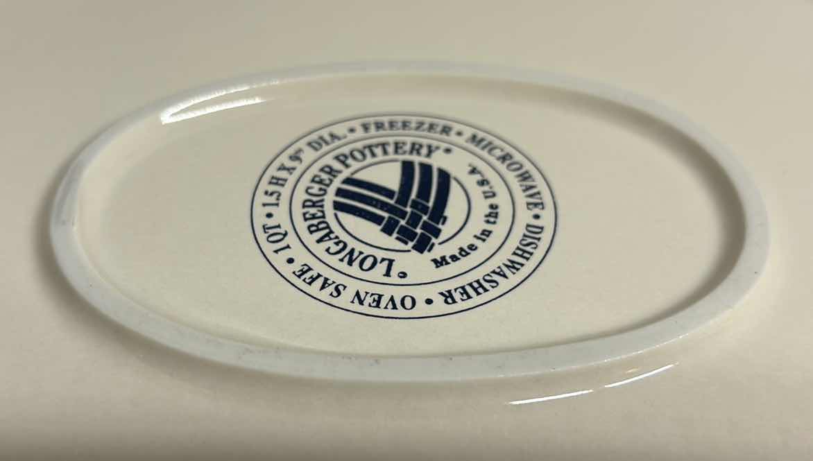 Photo 1 of LONGABERGER POTTERY WOVEN TRADITIONS CLASSIC BLUE 1 QUART 11” QUICHE DISH