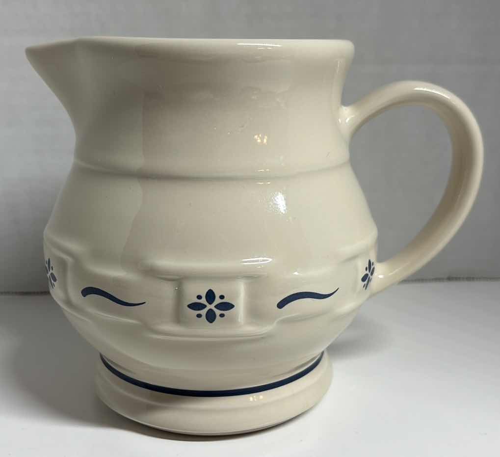 Photo 1 of LONGABERGER POTTERY WOVEN TRADITIONS CLASSIC BLUE 32 OZ PITCHER H5.5”