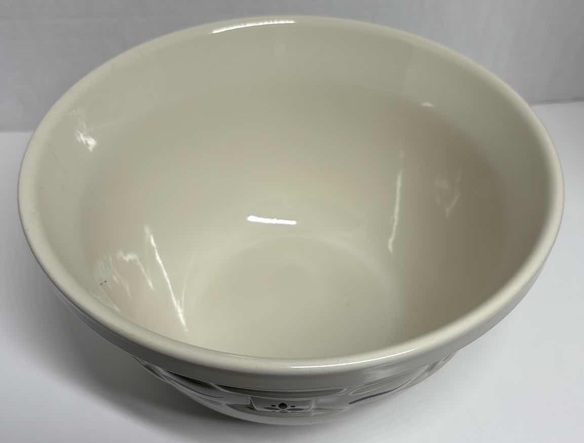Photo 1 of LONGABERGER POTTERY WOVEN TRADITIONS CLASSIC BLUE 10” MIXING BOWL