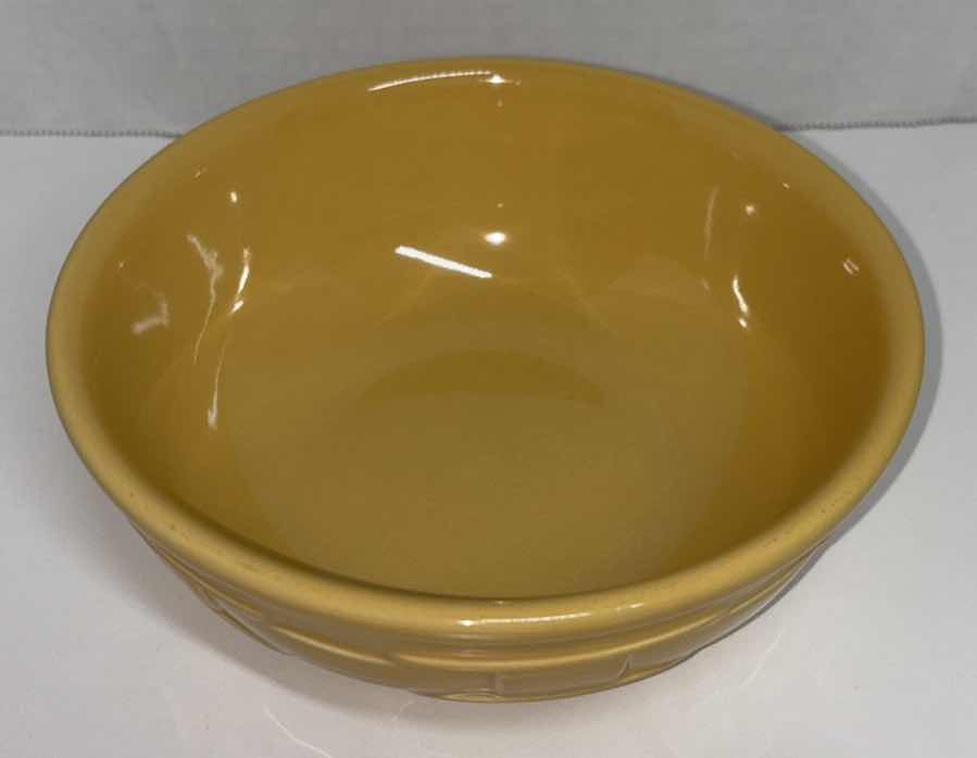 Photo 1 of LONGABERGER POTTERY WOVEN TRADITIONS BUTTERNUT 7” COUPE CEREAL BOWL