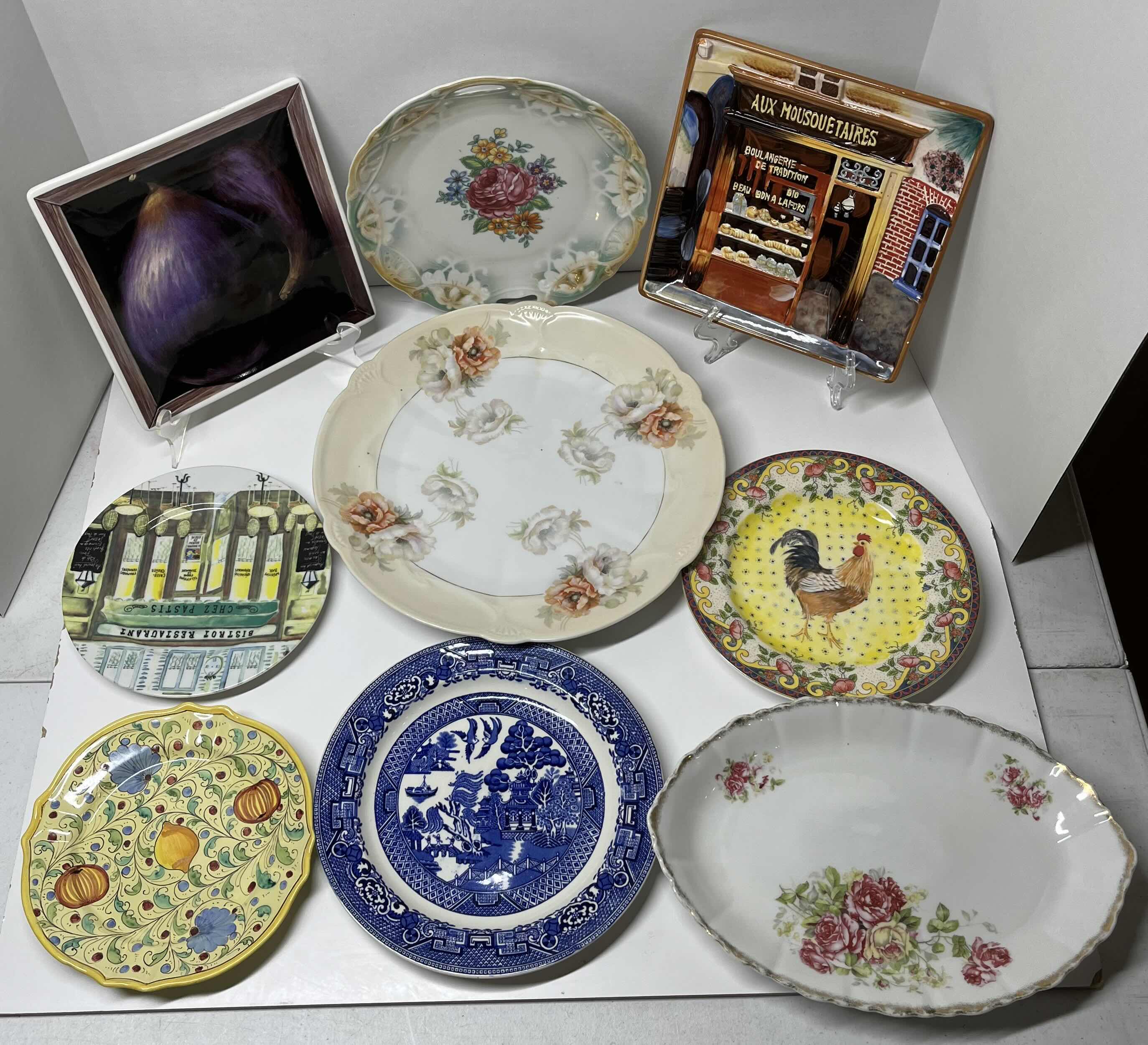 Photo 1 of DECORATIVE CHINA PLATES-VARIOUS BRANDS & STYLES (9)