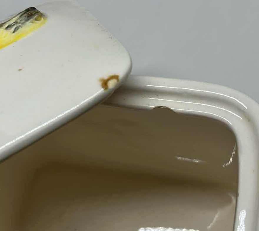 Photo 12 of JAPANESE HAND PAINTED CERAMIC SET- ROOSTER & CHICK BISCUIT COOKIE JAR W LID 5.5” X 7” W ROOSTER TEA CADDY W LID 6” X 4” H3.5”