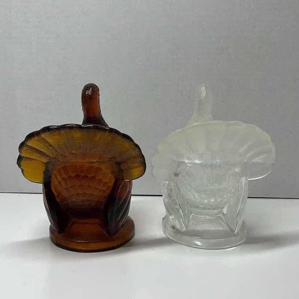Photo 6 of L.E. SMITH AMBER GLASS & CLEAR GLASS TURKEY CANDY JARS 6.5” X 7” W WILLIAMS SONOMA GLASS BUNNY CANDY JAR 5.5” X 4.5”