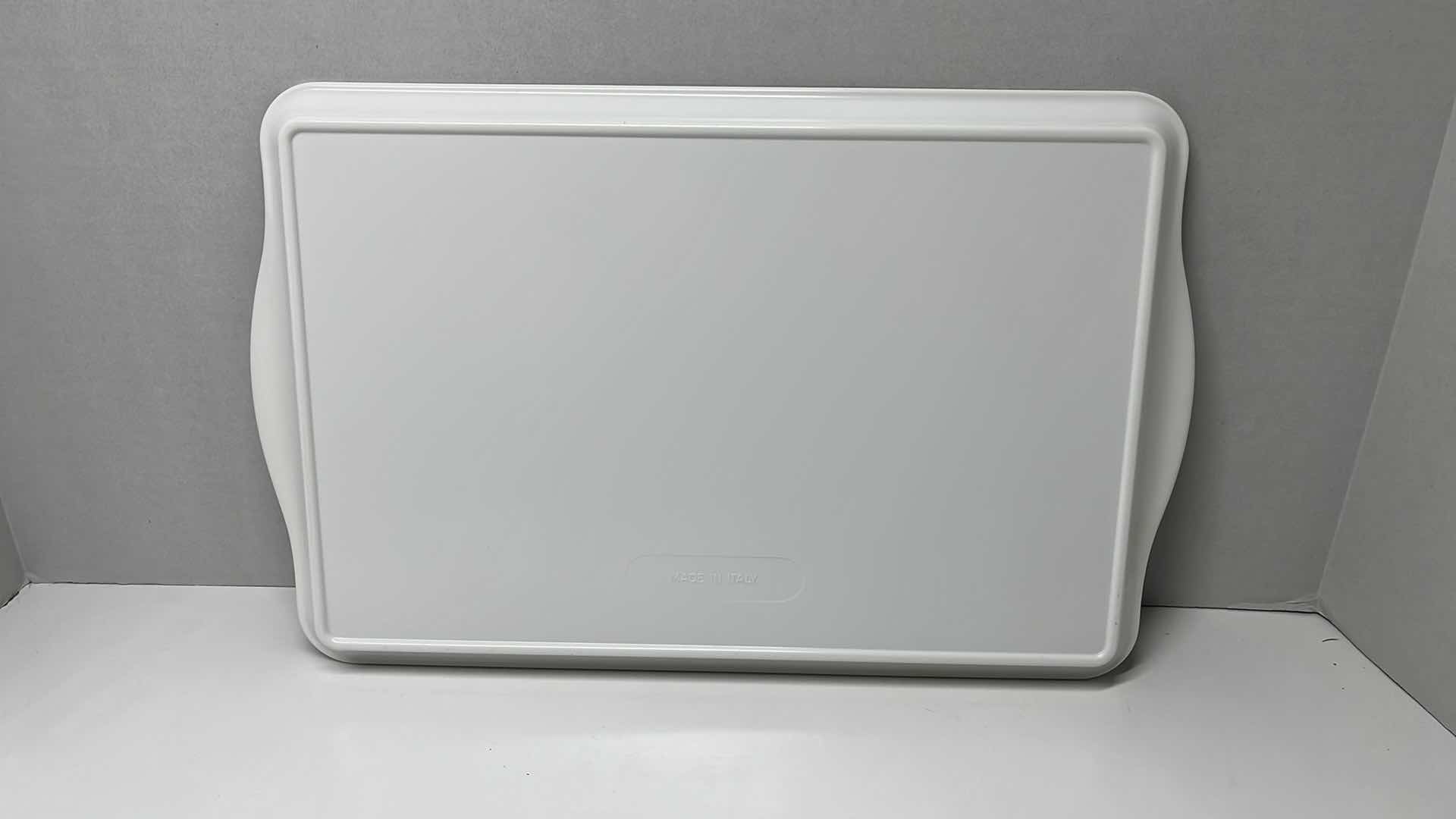 Photo 5 of DECORATIVE PLASTIC SERVING TRAYS 15” X 10”