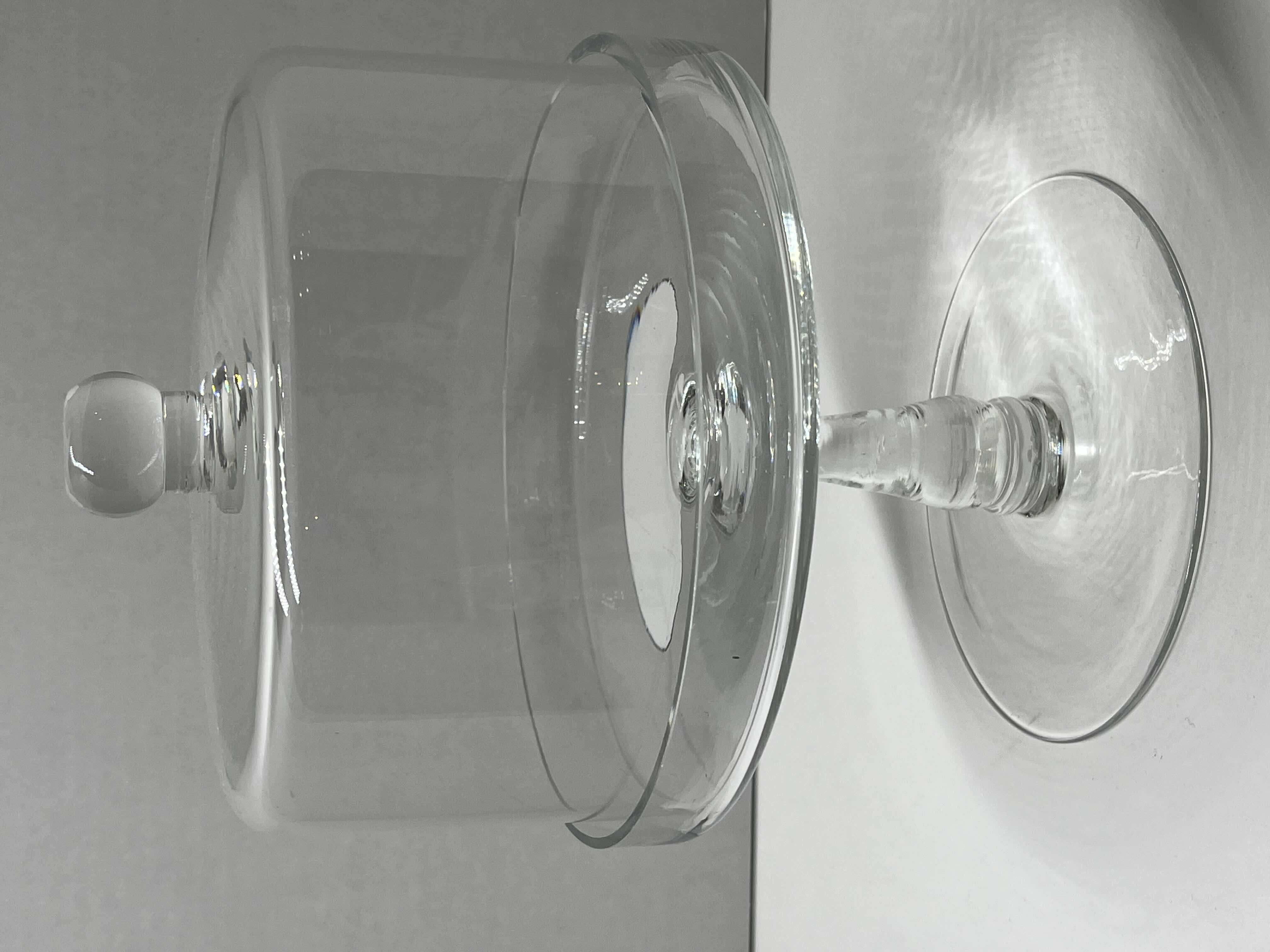 Photo 1 of CLEAR GLASS CAKE DISH W LID 7” X 9”