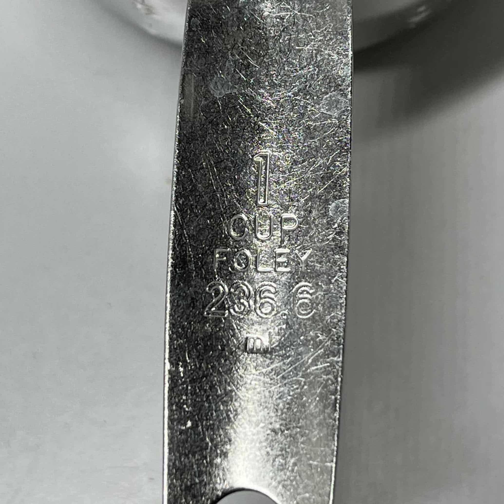 Photo 4 of FOLEY STAINLESS STEEL MEASURING CUP SET (4) 1/4CUP-1CUP