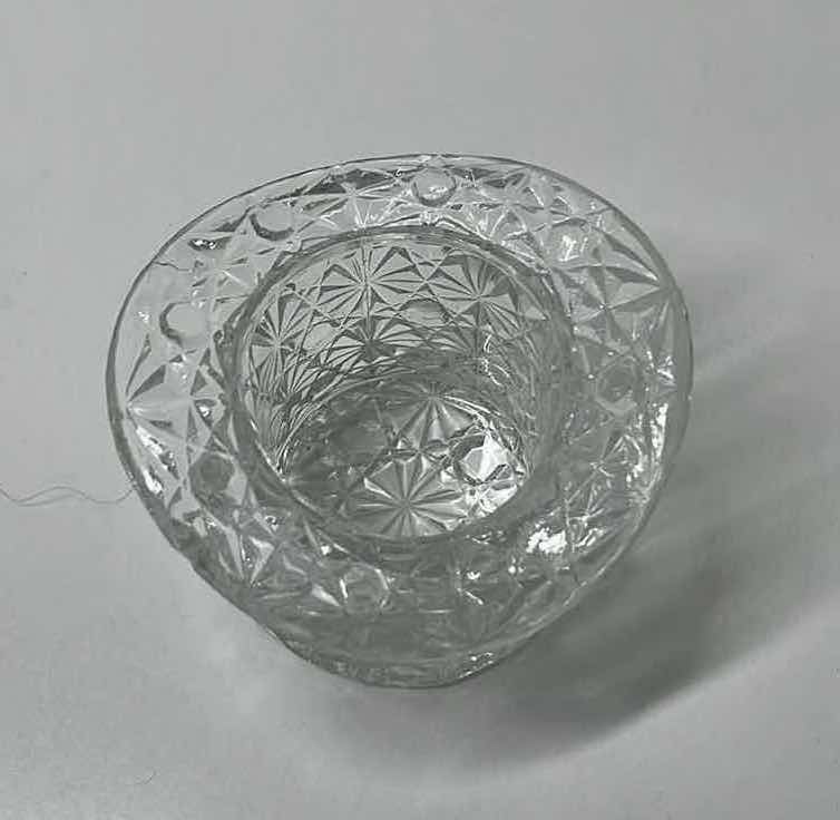 Photo 5 of FENTON GLASS TOP HAT 2.5” X 3.75”