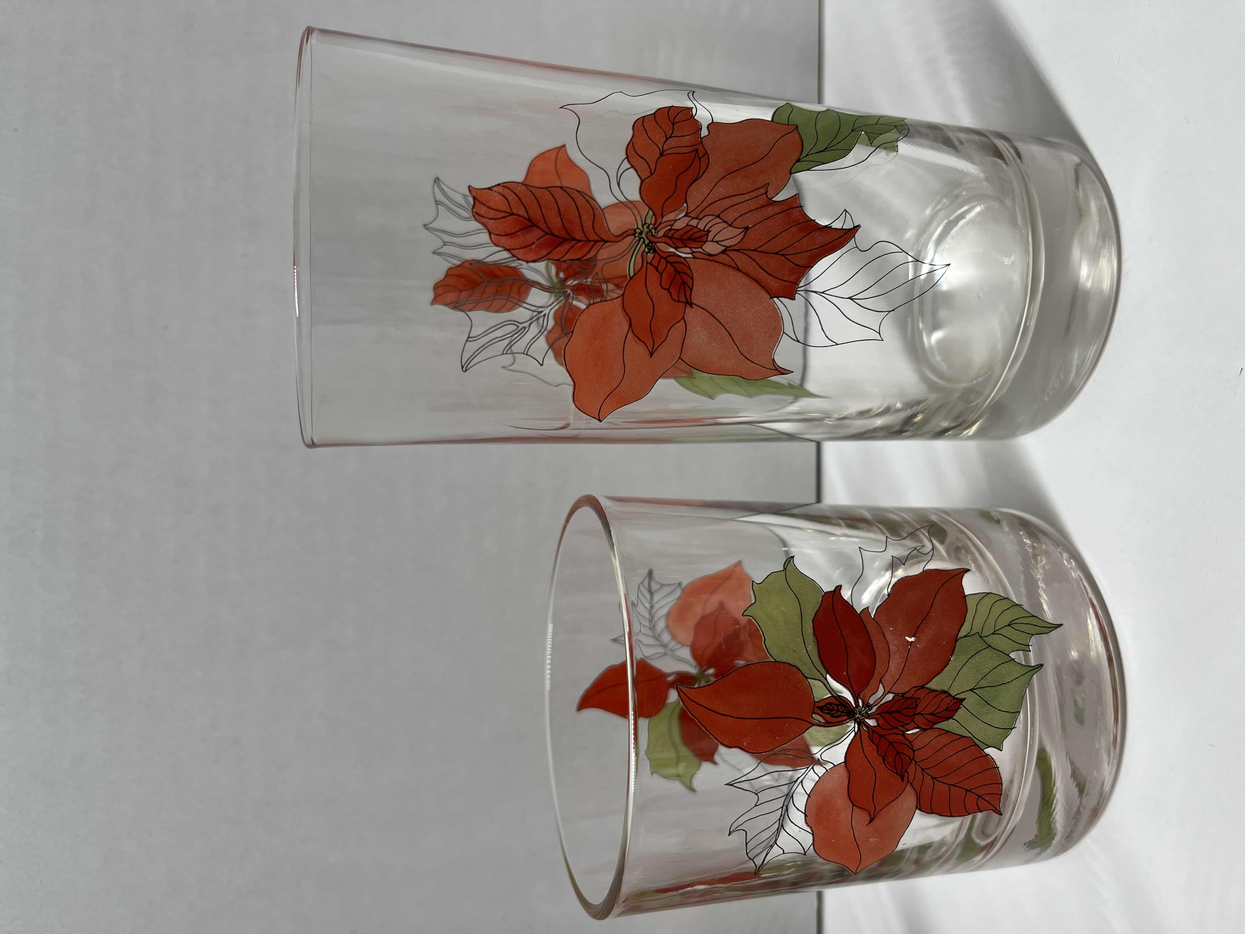 Photo 3 of CRISTAL PORTUGAL POINSETTIAS LOW BALL & TALL DRINKING GLASSWARE (12)