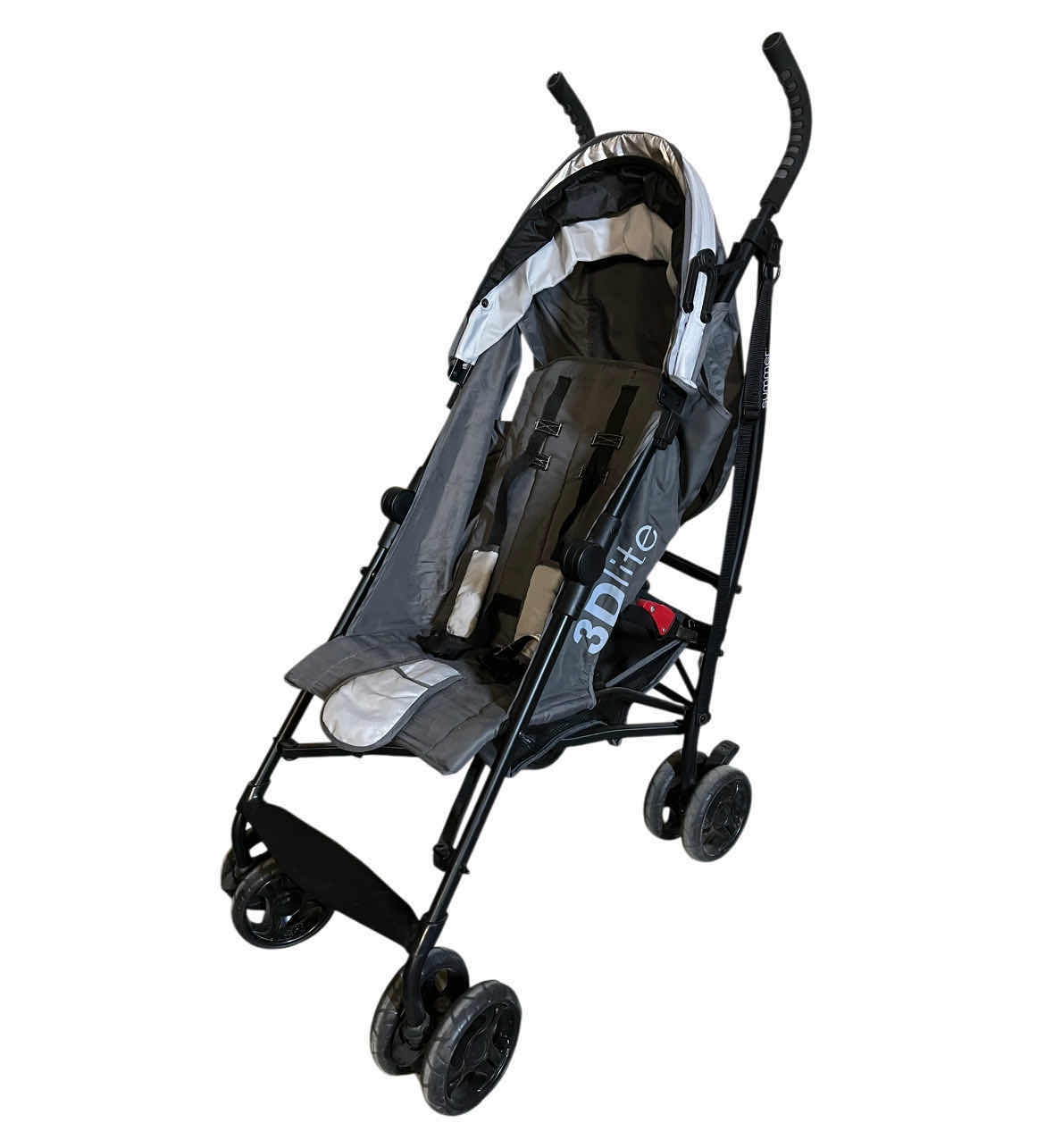 Photo 1 of SUMMER INFANT 3D LITE STROLLER