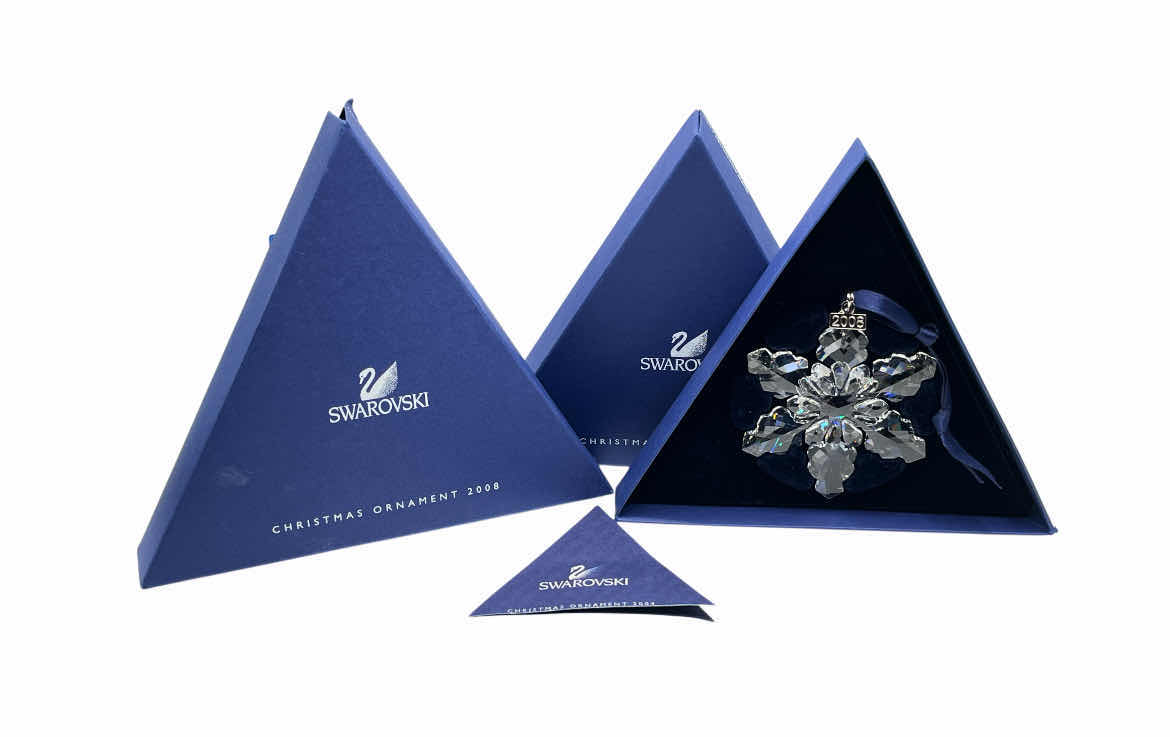 Photo 1 of SWAROVSKI ANNUAL EDITION 2008 CHARM SNOWFLAKE CRYSTAL CHRISTMAS ORNAMENT A 9400-NR-000-196 W ORIGINAL BOX