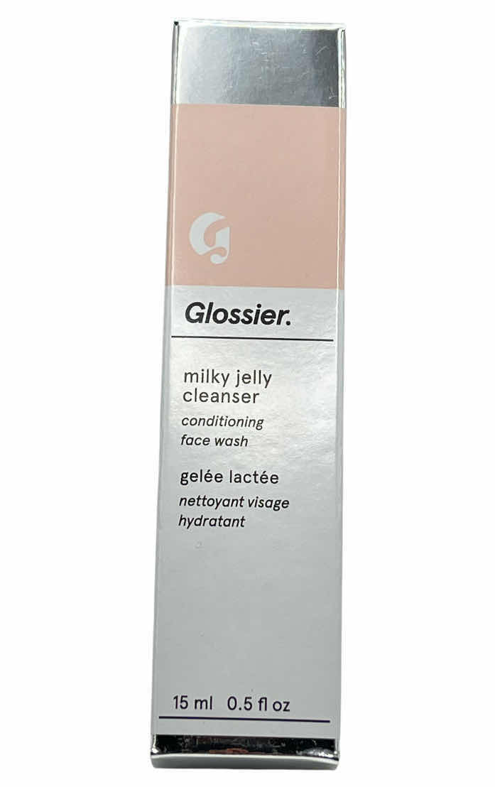 Photo 1 of GLOSSIER MILKY JELLY CLEANSER CONDITIONING FACE WASH 15ML/0.5FL OZ 4-PACK