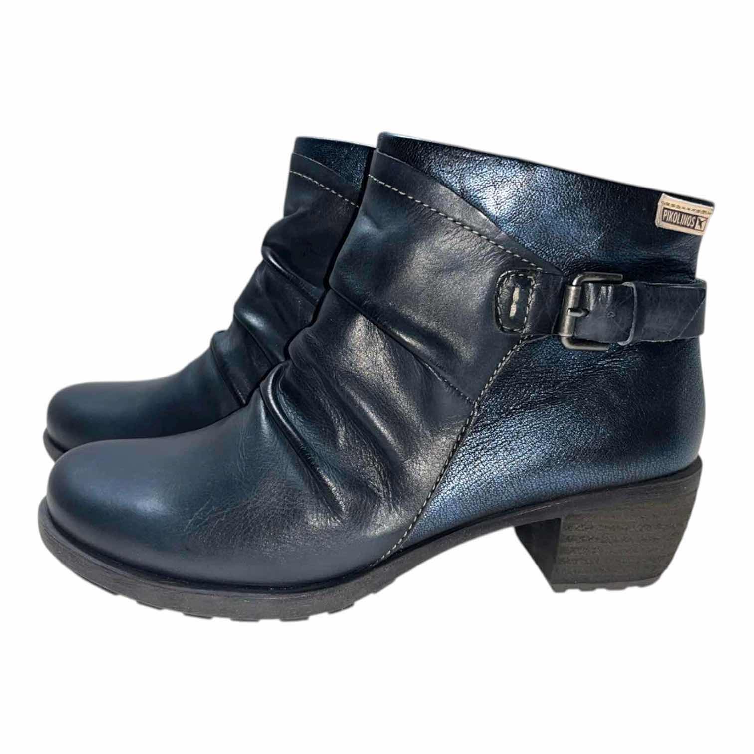 Photo 1 of PIKOLINOS LE MANS NAVY/METALLIC BLUE SLOUCH STACKED HEEL LEATHER ANKLE BOOTS WOMENS SIZE 8