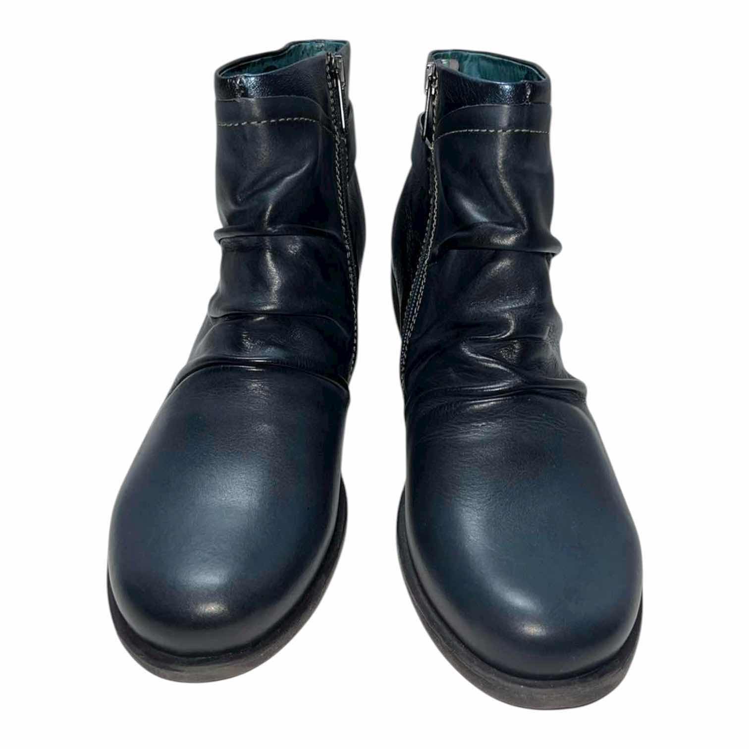 Photo 1 of PIKOLINOS LE MANS NAVY/METALLIC BLUE SLOUCH STACKED HEEL LEATHER ANKLE BOOTS WOMENS SIZE 8