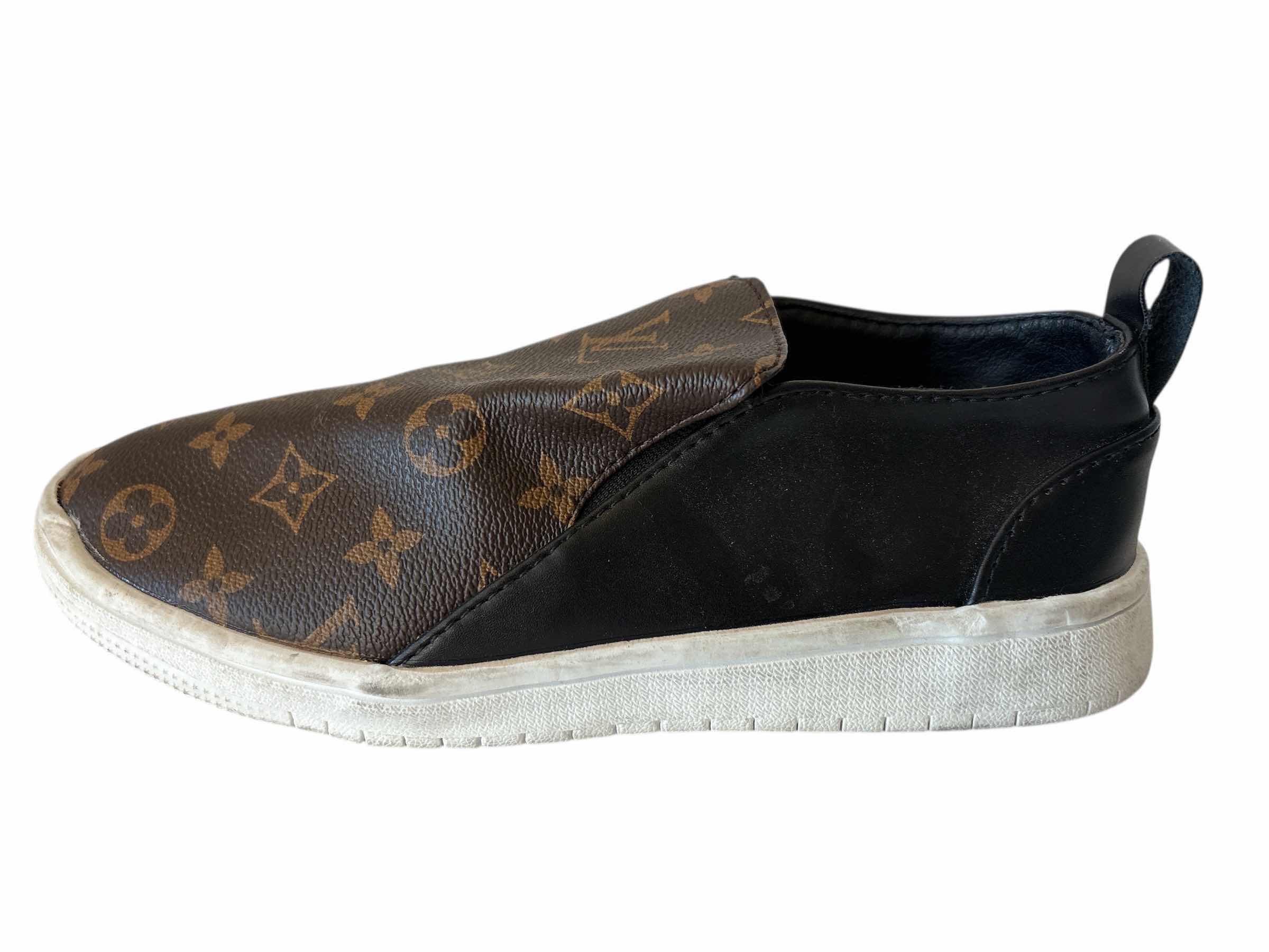 Photo 1 of LOUIS VUITTON MONOGRAM SLIP ONS SIZE 42 MENS
