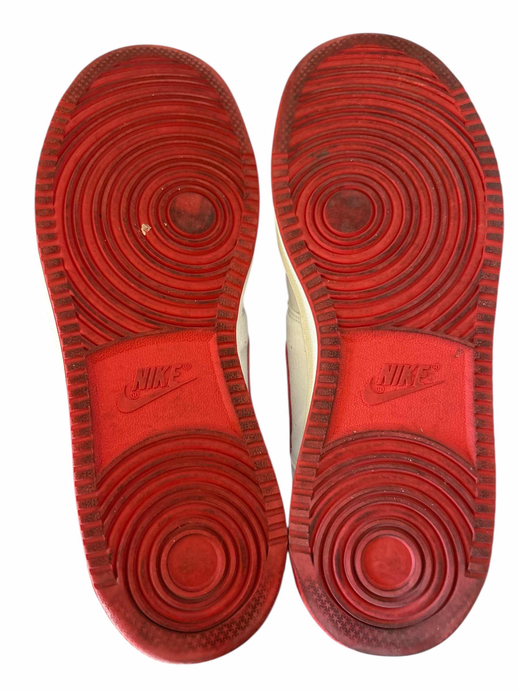 Photo 1 of NIKE COURT VISION LOW TOP SNEAKERS SIZE 8.5 MENS