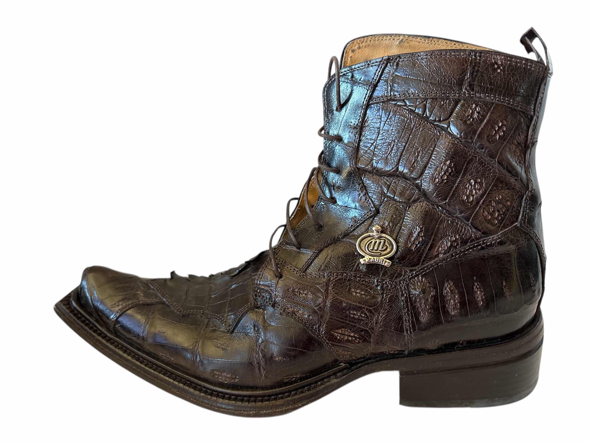 Photo 1 of MAURI BABY CROCODILE BOOTS SIZE 7 MENS