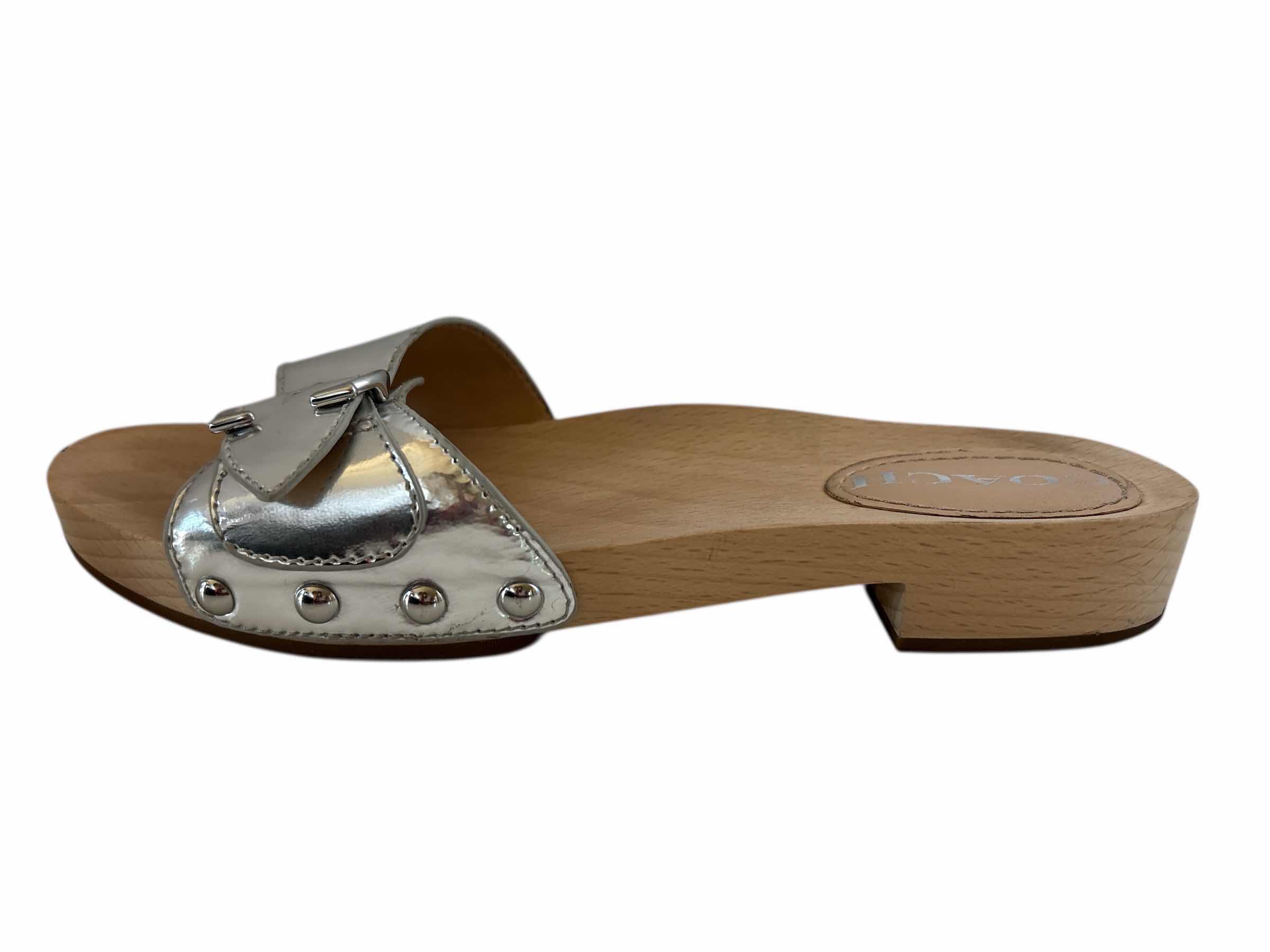 Photo 1 of NIB COACH BLEEKER METALLIC SANDALS SIZE 7 WOMENS