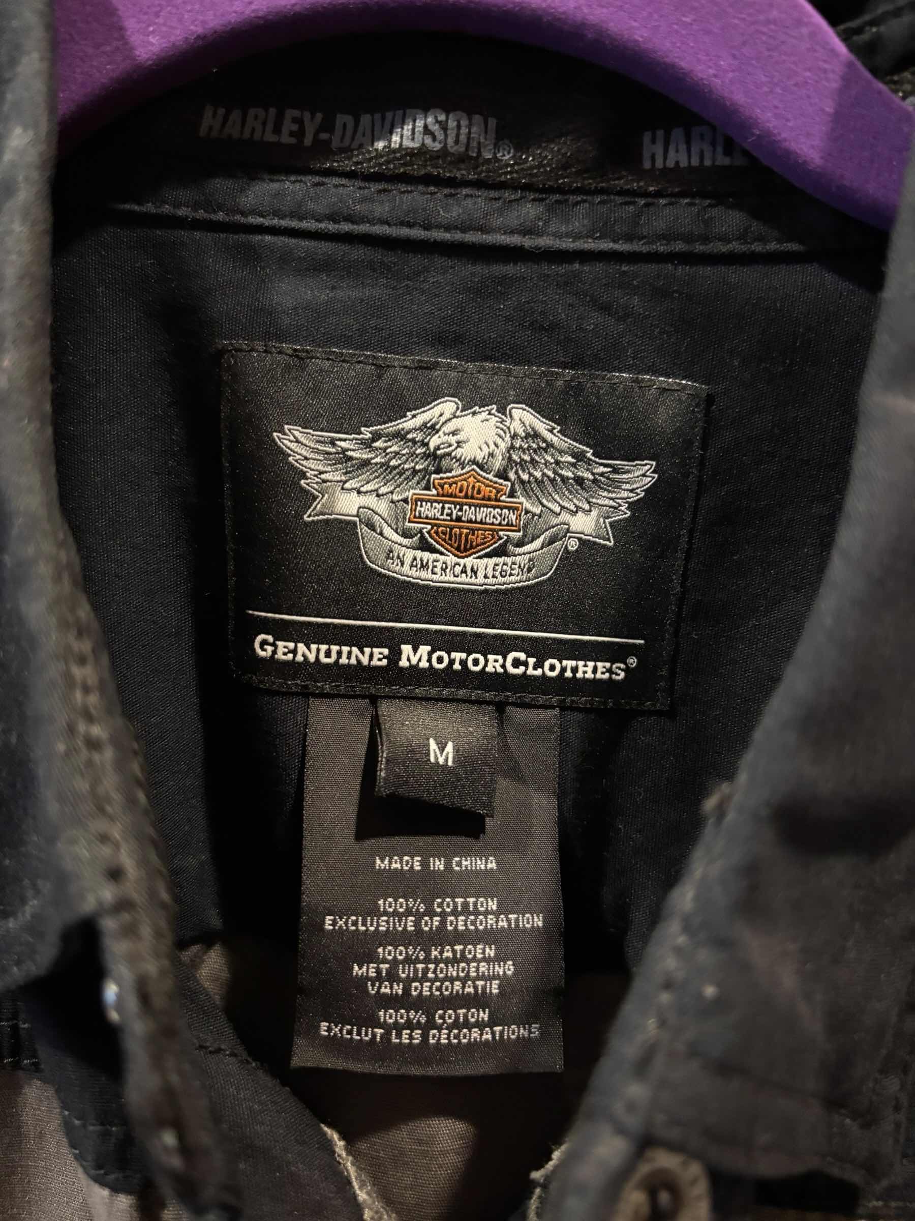 Photo 1 of HARLEY-DAVIDSON MENS WILLIE G SKULL BLOWOUT SLEEVELESS SHIRT, MENS MEDIUM, GRAY/BLACK