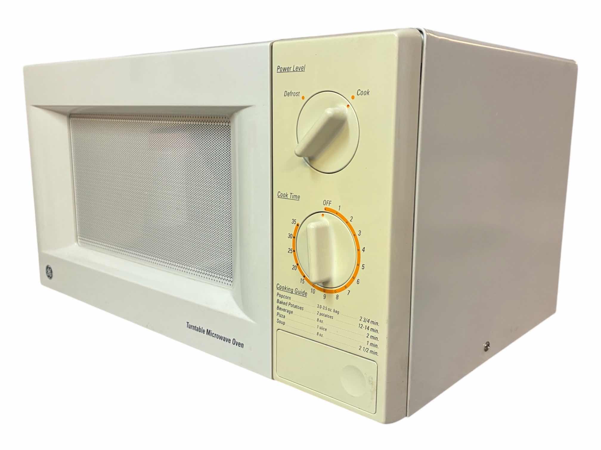 Photo 1 of GE WHITE MICROWAVE JES611WC 001