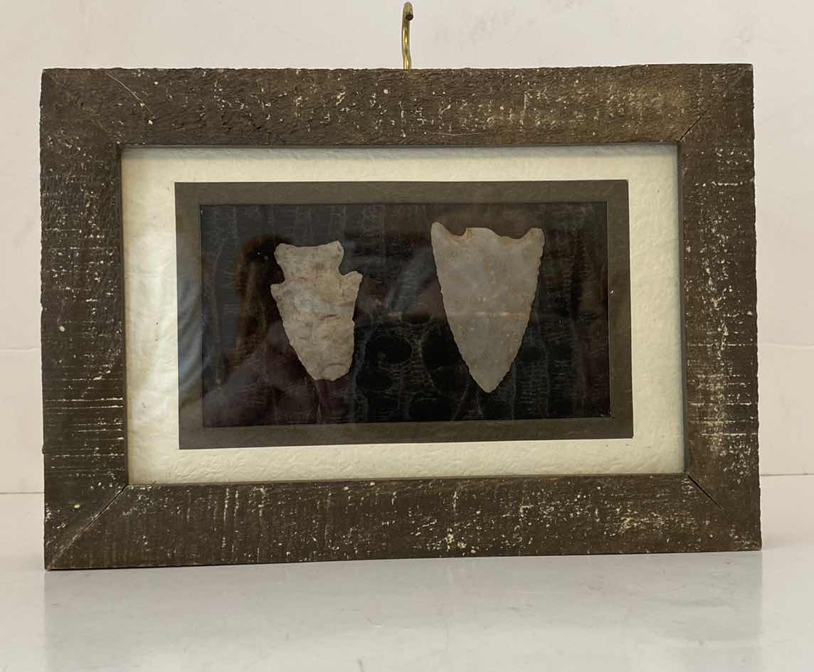 Photo 1 of 1930’s ARROW HEADS FOUND BY LA RUE (JACK ) NICHOLS WHILE HE WAS IN THE BOY SCOUTS 9” x 6”