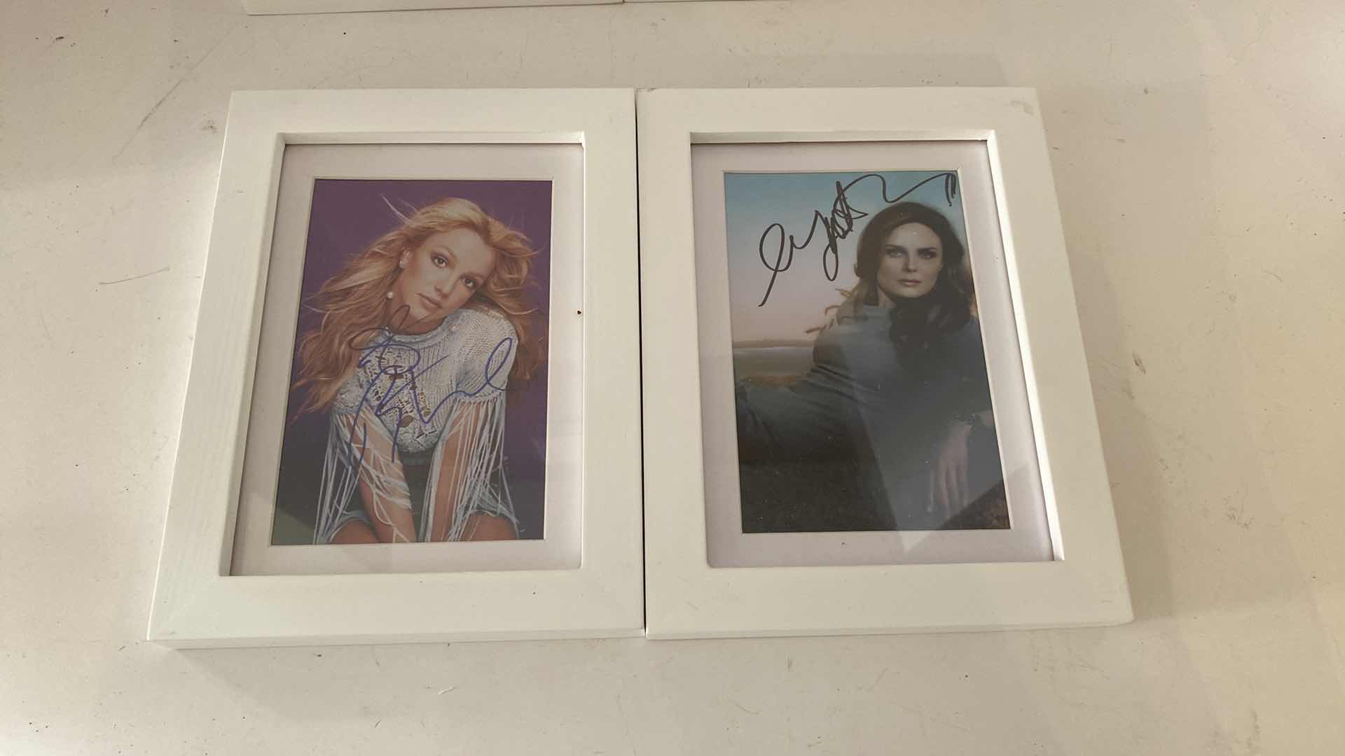 Photo 3 of FRAMED CELEBRITY SIGNED PHOTOS 8” X 6”