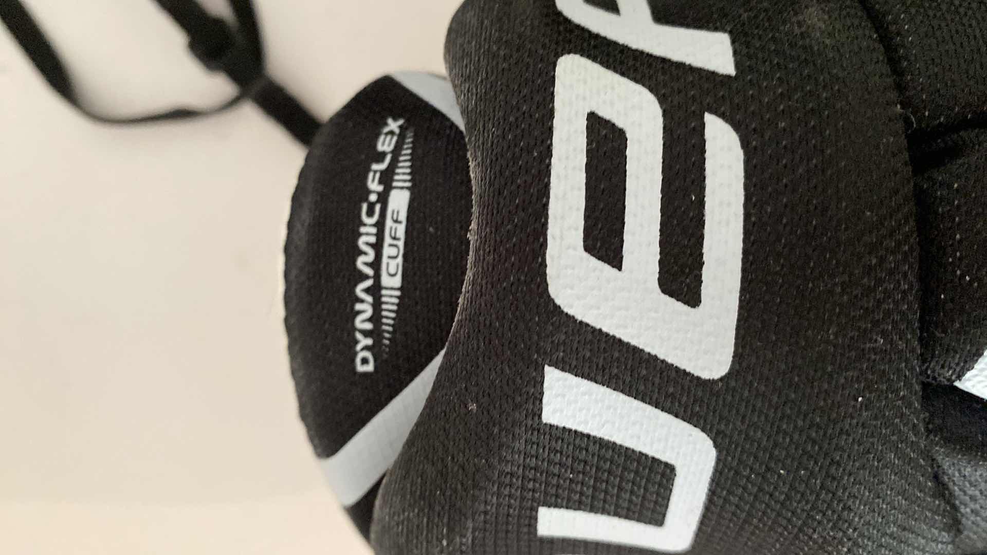 Photo 1 of $140 BAUER 13” SUPREME X:20 GLOVES