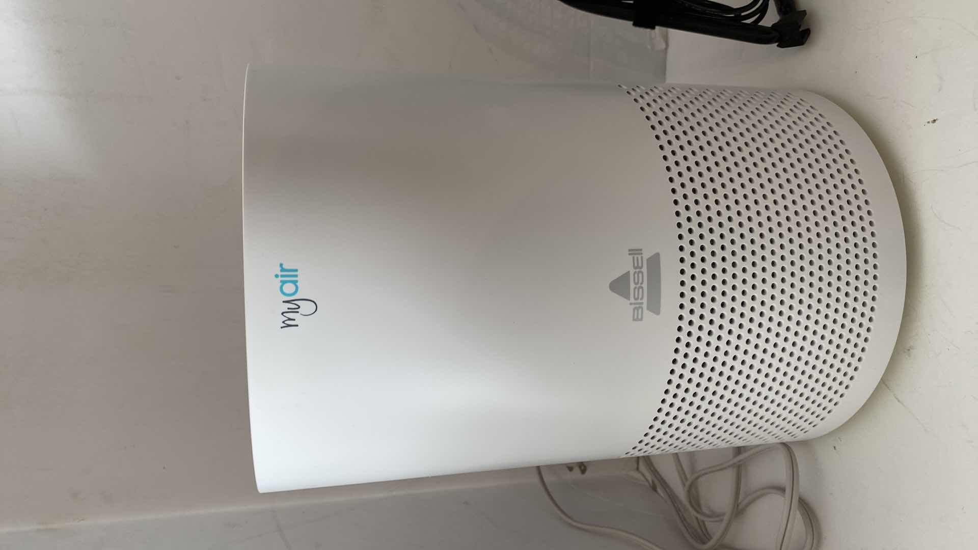 Photo 1 of BISSELL MY AIR AND SMALL FAN 10.5”