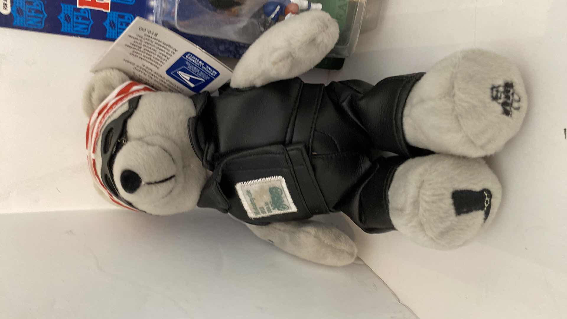 Photo 2 of NFL HEADLINERS AND MORE