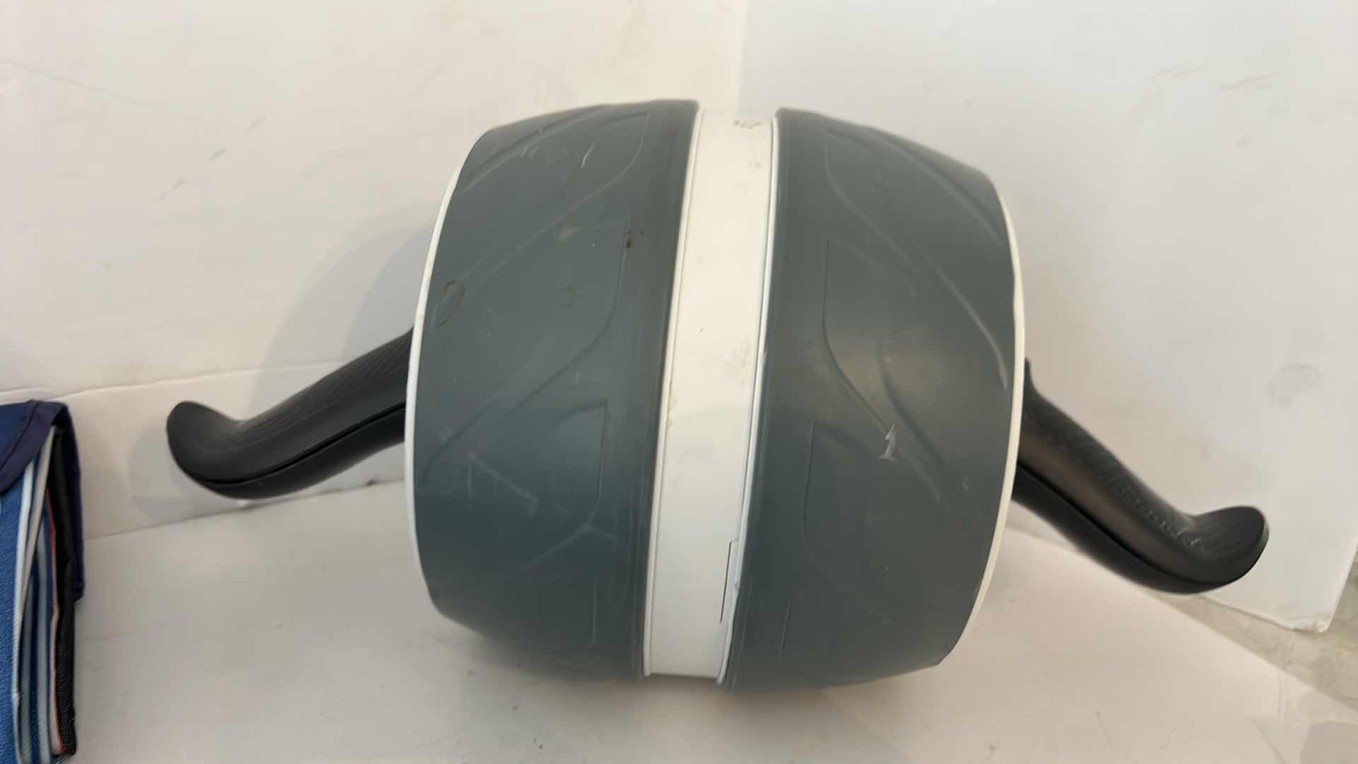 Photo 2 of NEW CARNIVAL CRUISE ITEMS, AB ROLLER AND MORE