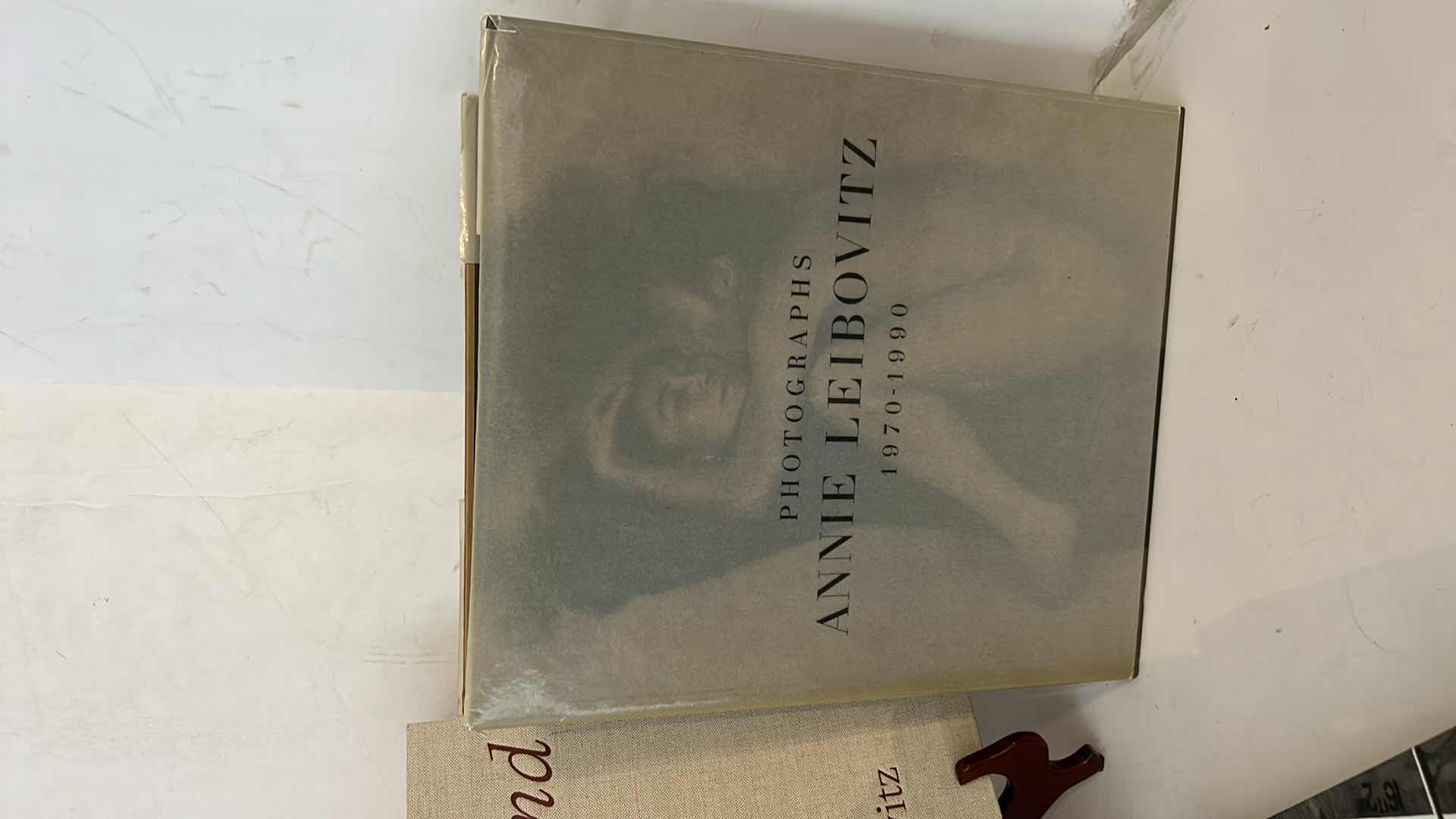 Photo 1 of 3 HARDCOVER COFFEE TABLE BOOKS, 1 AUTOGRAPHED- ANNIE LEIBOVITZ