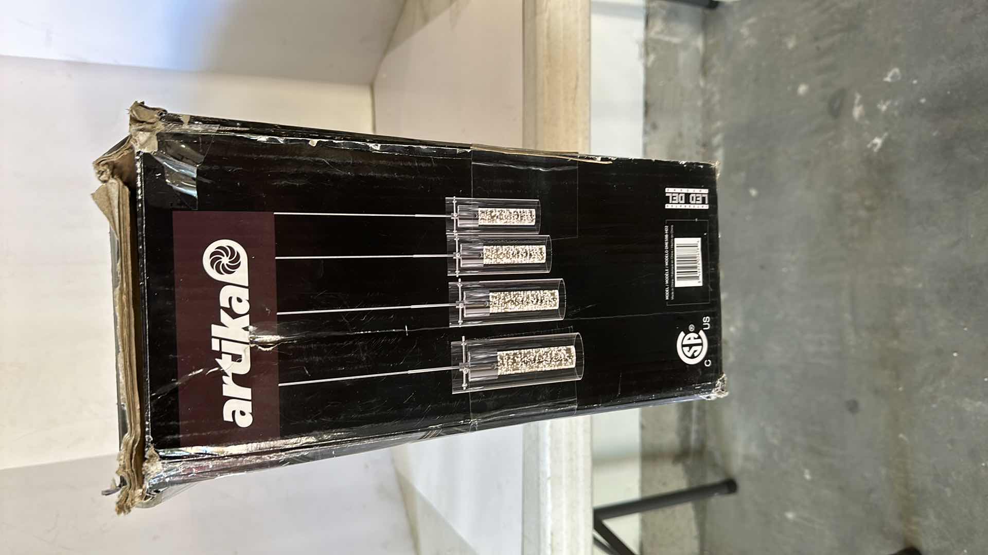 Photo 2 of ESSENCE PENDANT LIGHT FIXTURES LOOKS NIB