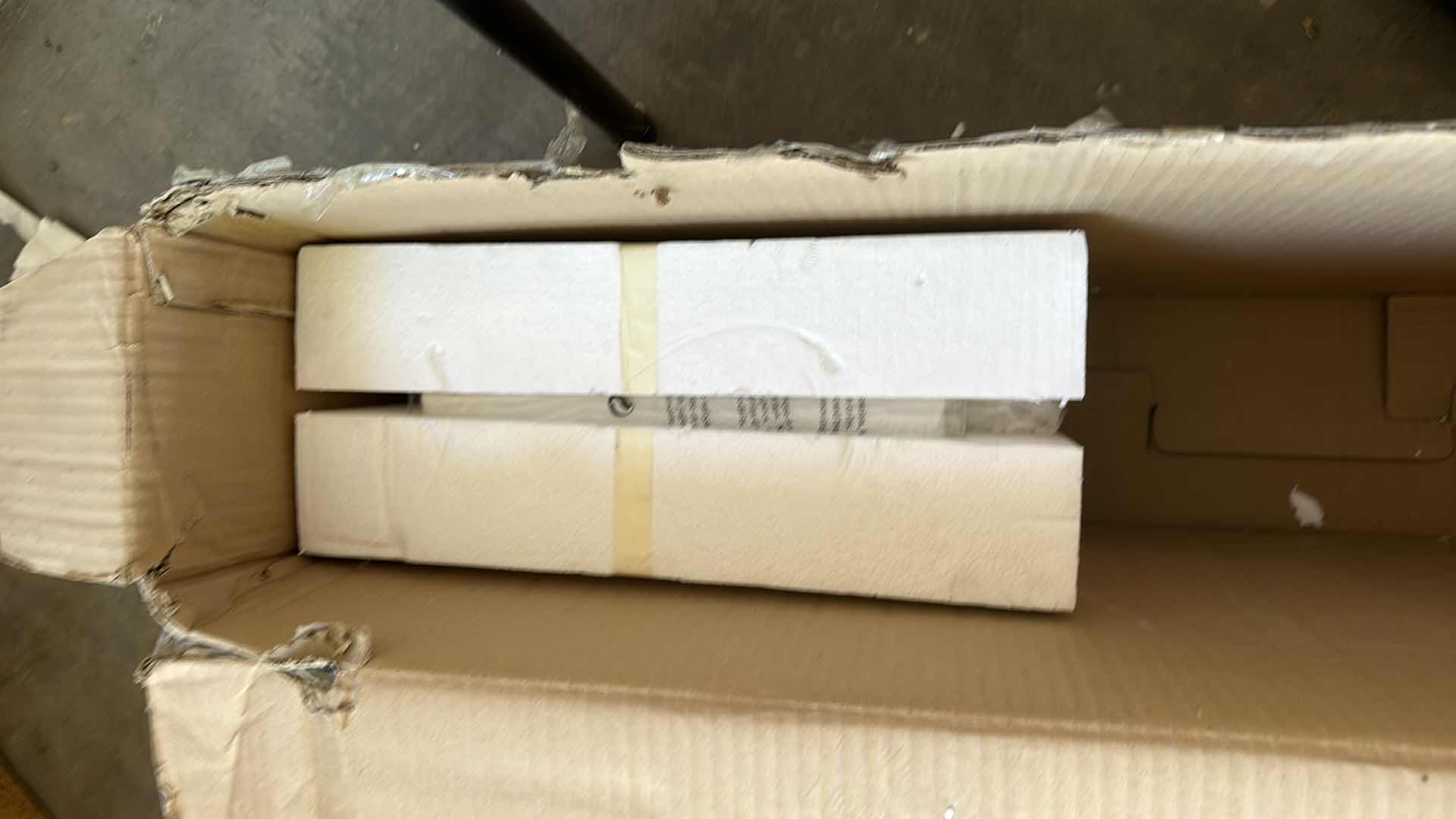 Photo 5 of ESSENCE PENDANT LIGHT FIXTURES LOOKS NIB