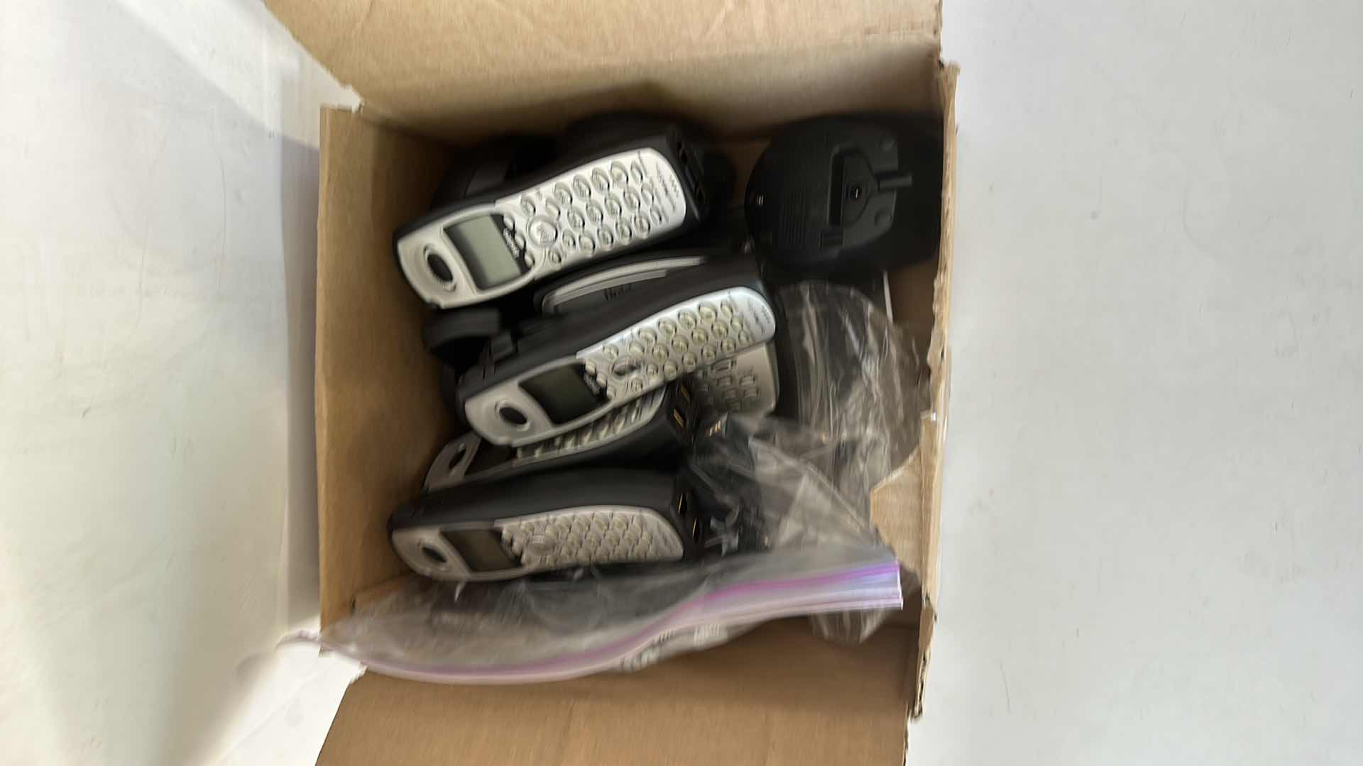 Photo 1 of UNIDENTIFIED PHONES