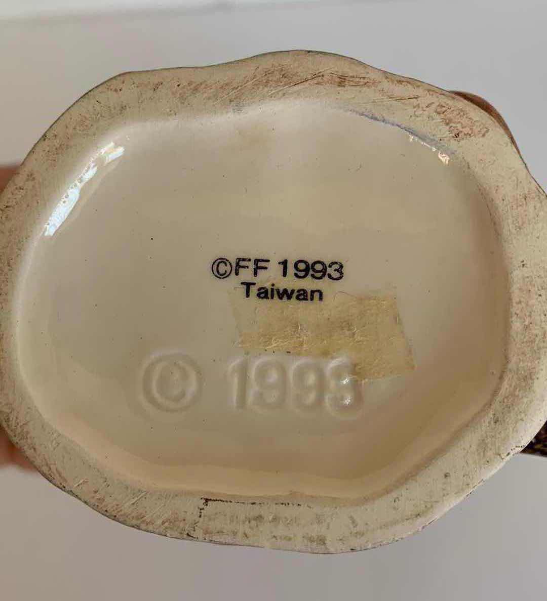 Photo 1 of FITZ & FLOYD REINDEER CREAMER 1993