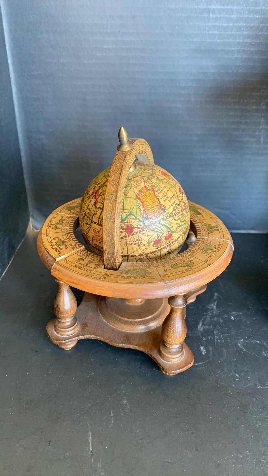 Photo 1 of 2 - GLOBES